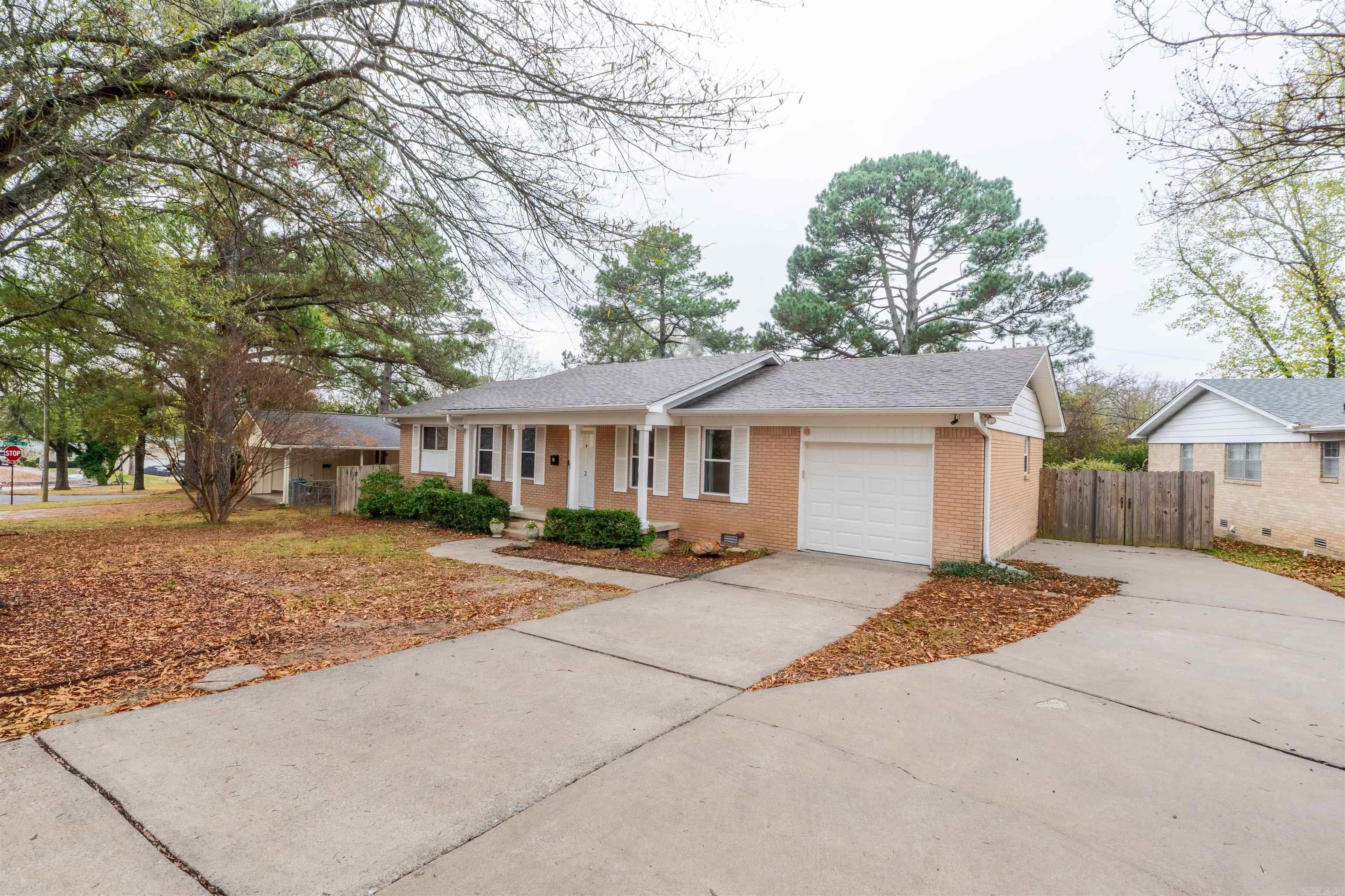 3 Pyeatt  Little Rock, AR