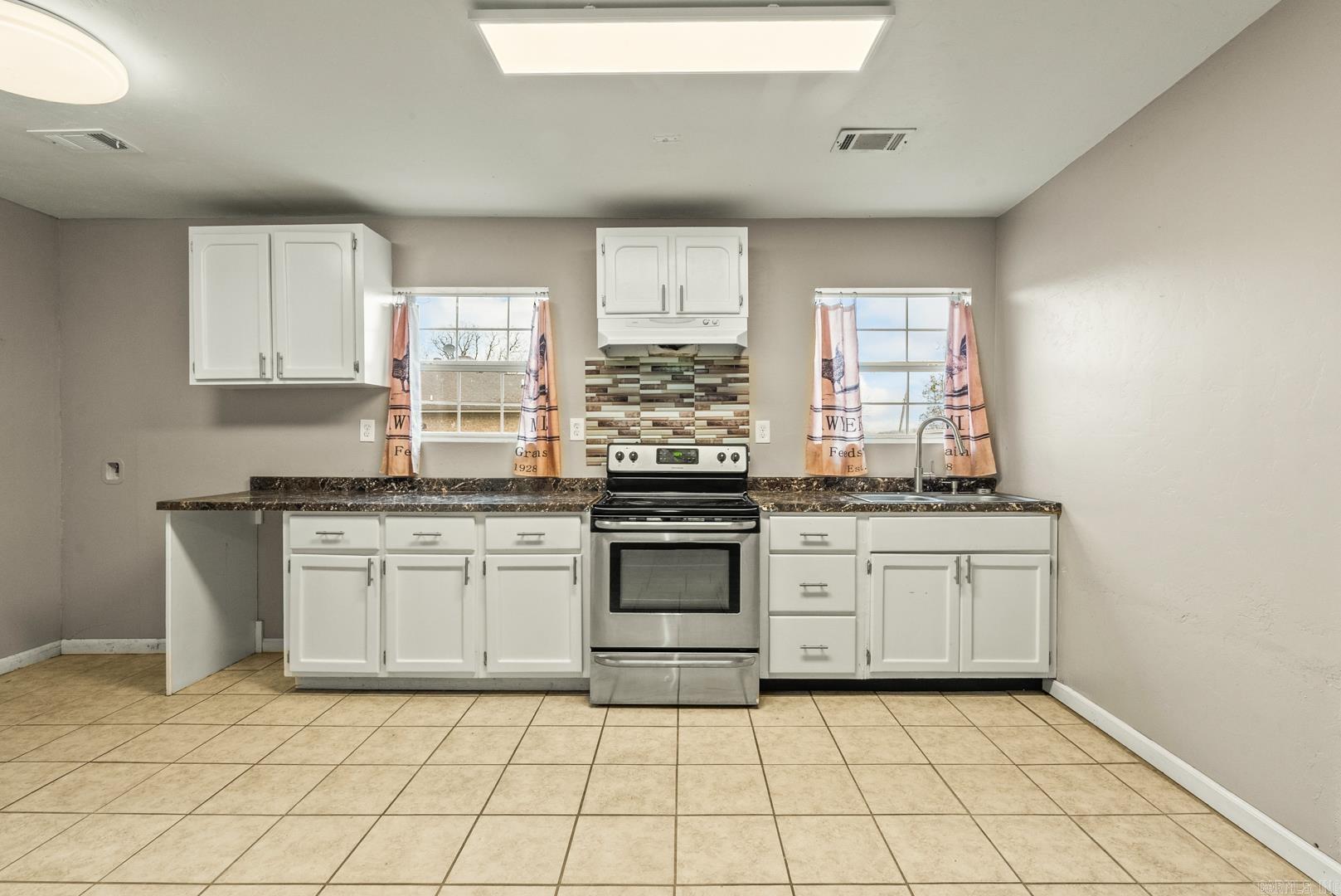 6 Crooked Creek  Conway, AR