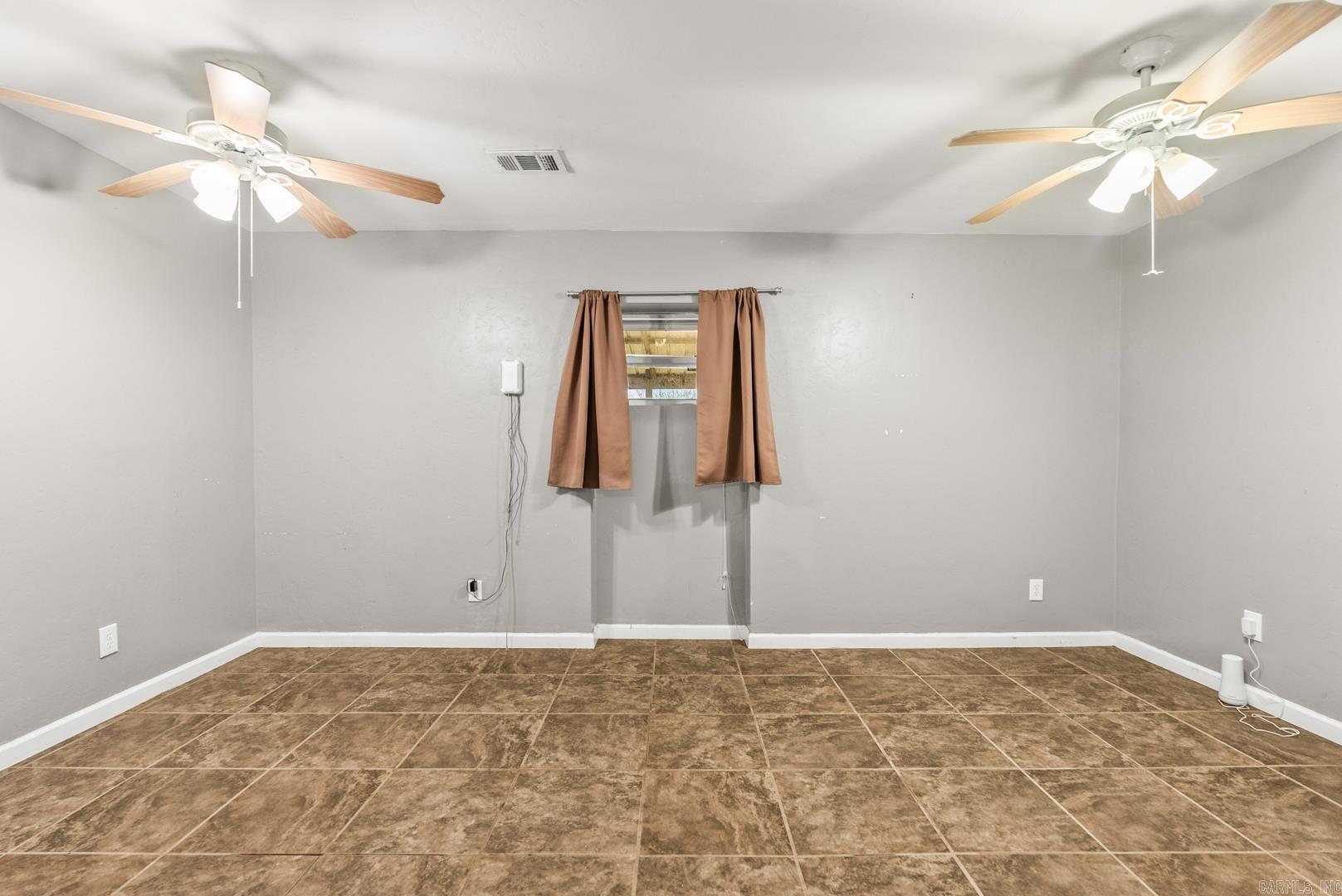 6 Crooked Creek  Conway, AR