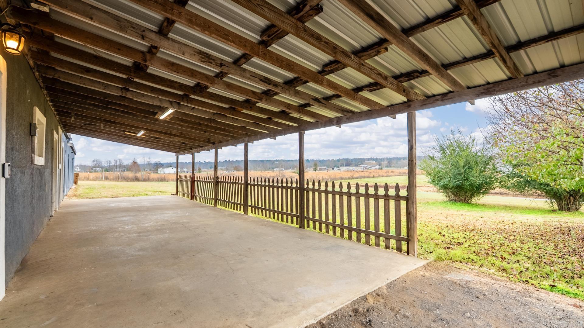 6 Crooked Creek  Conway, AR