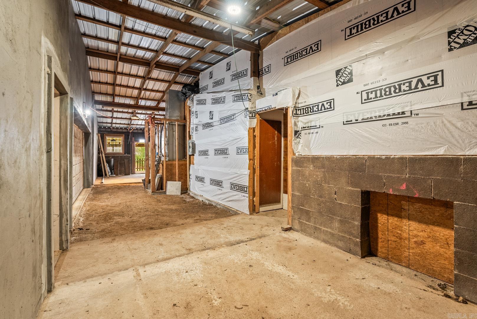 6 Crooked Creek  Conway, AR