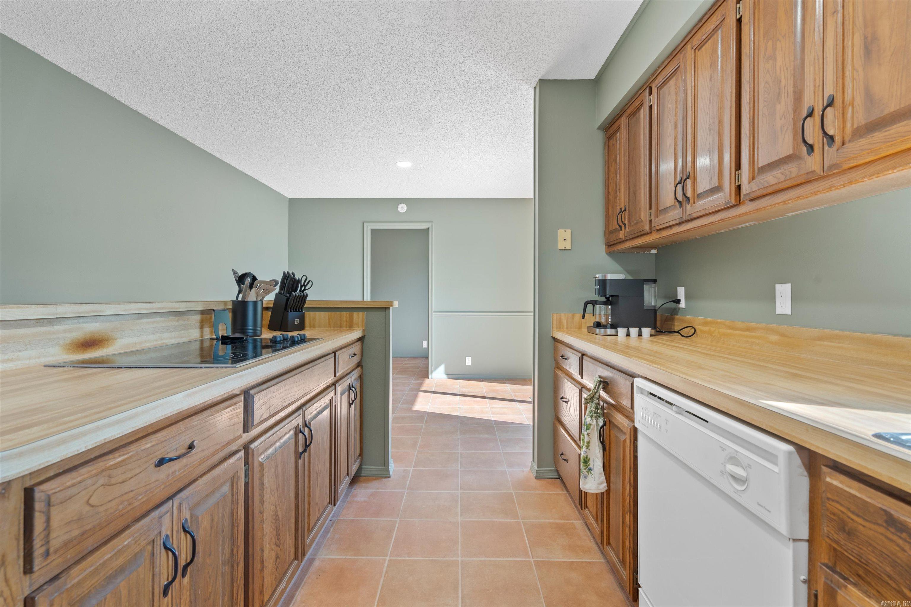 19 La Canada  Hot Springs Village, AR