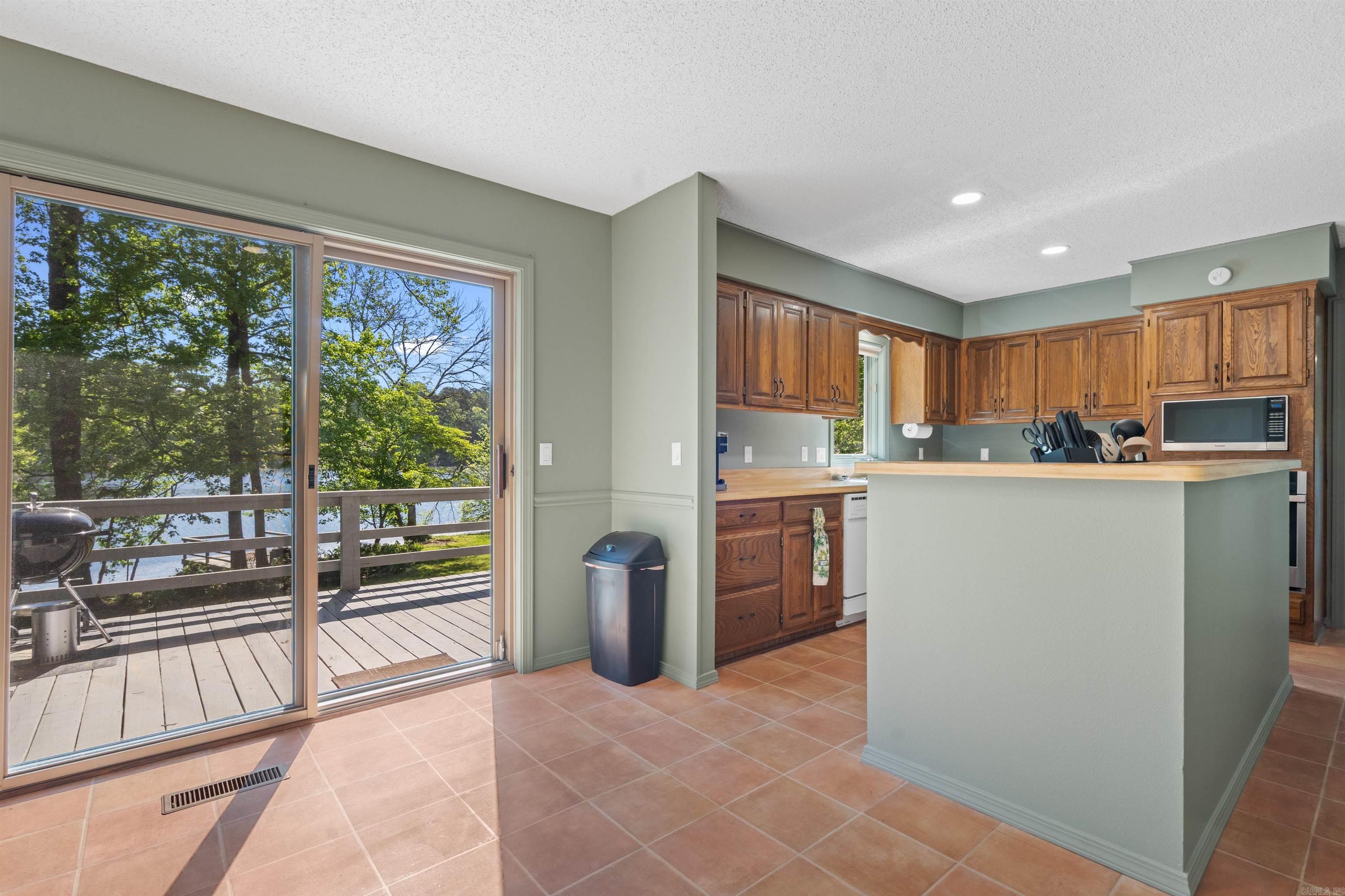 19 La Canada  Hot Springs Village, AR