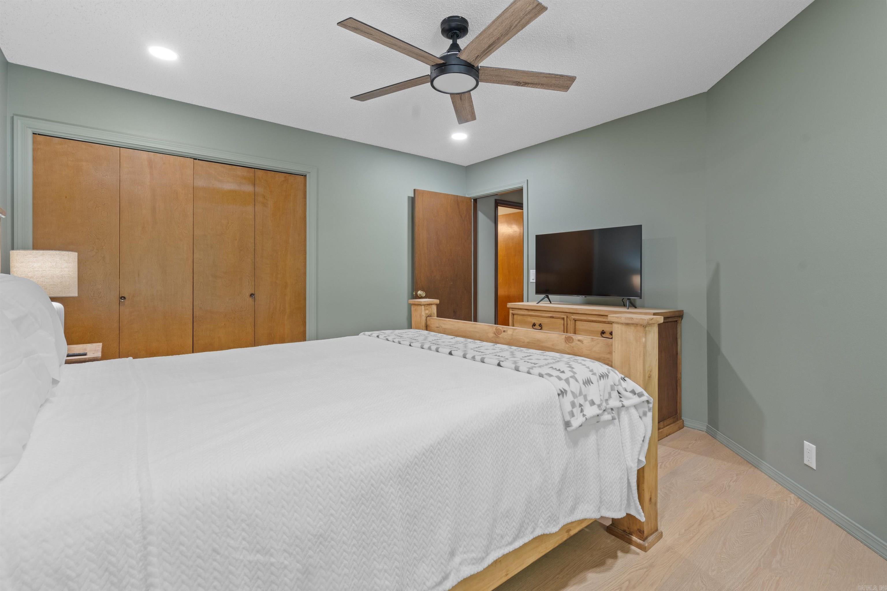 19 La Canada  Hot Springs Village, AR