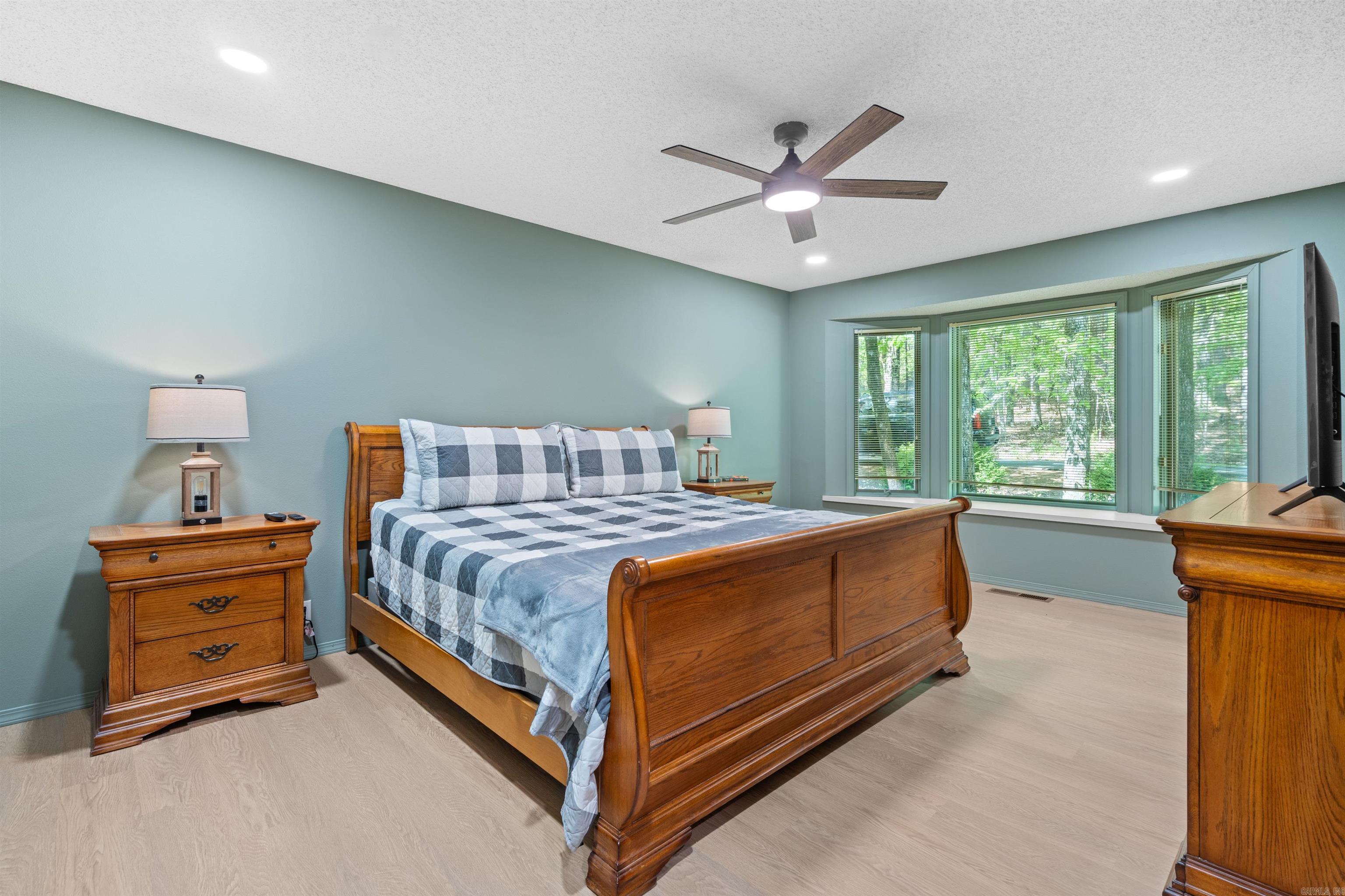 19 La Canada  Hot Springs Village, AR