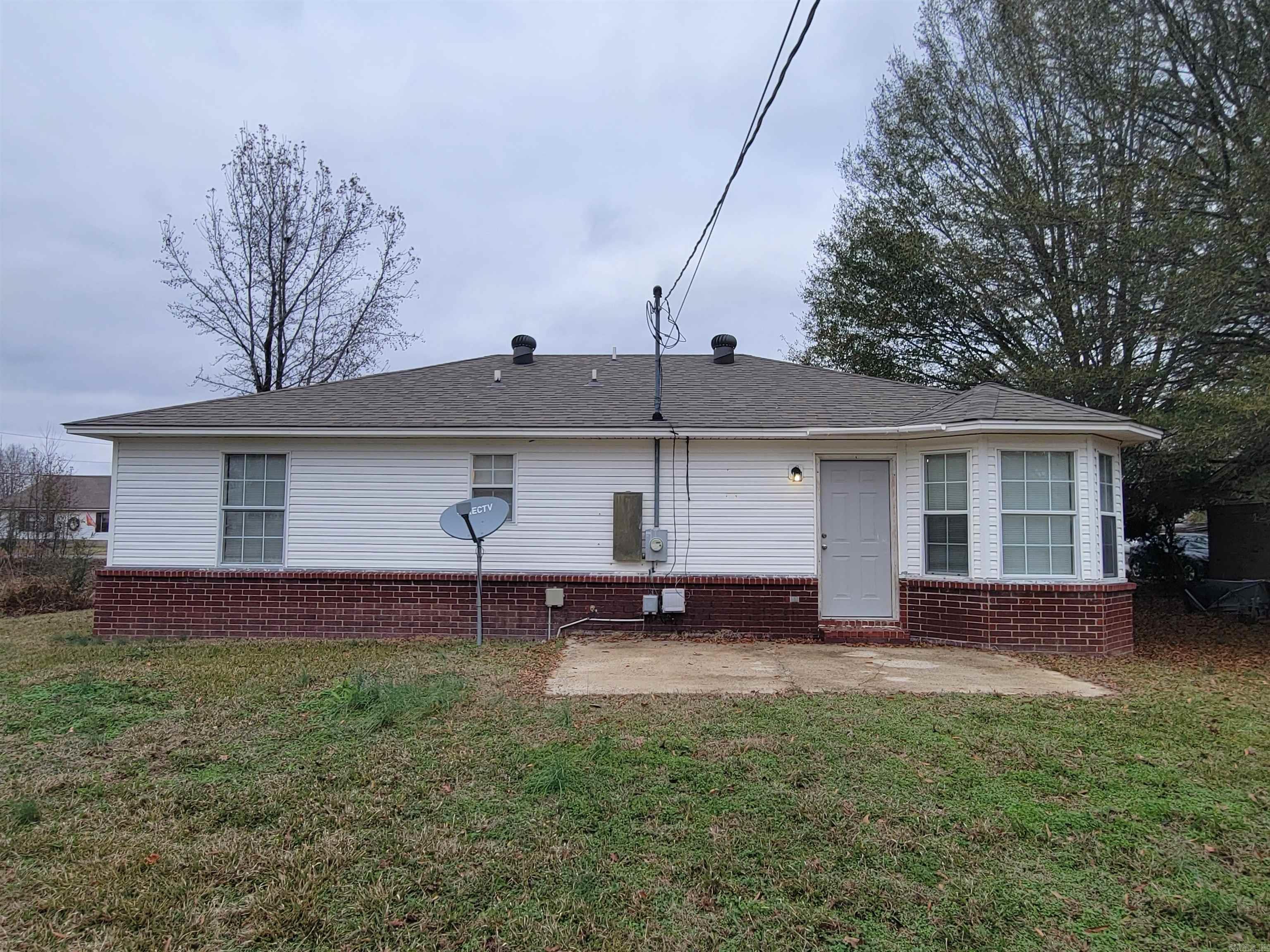 1811 Birchwood  Beebe, AR
