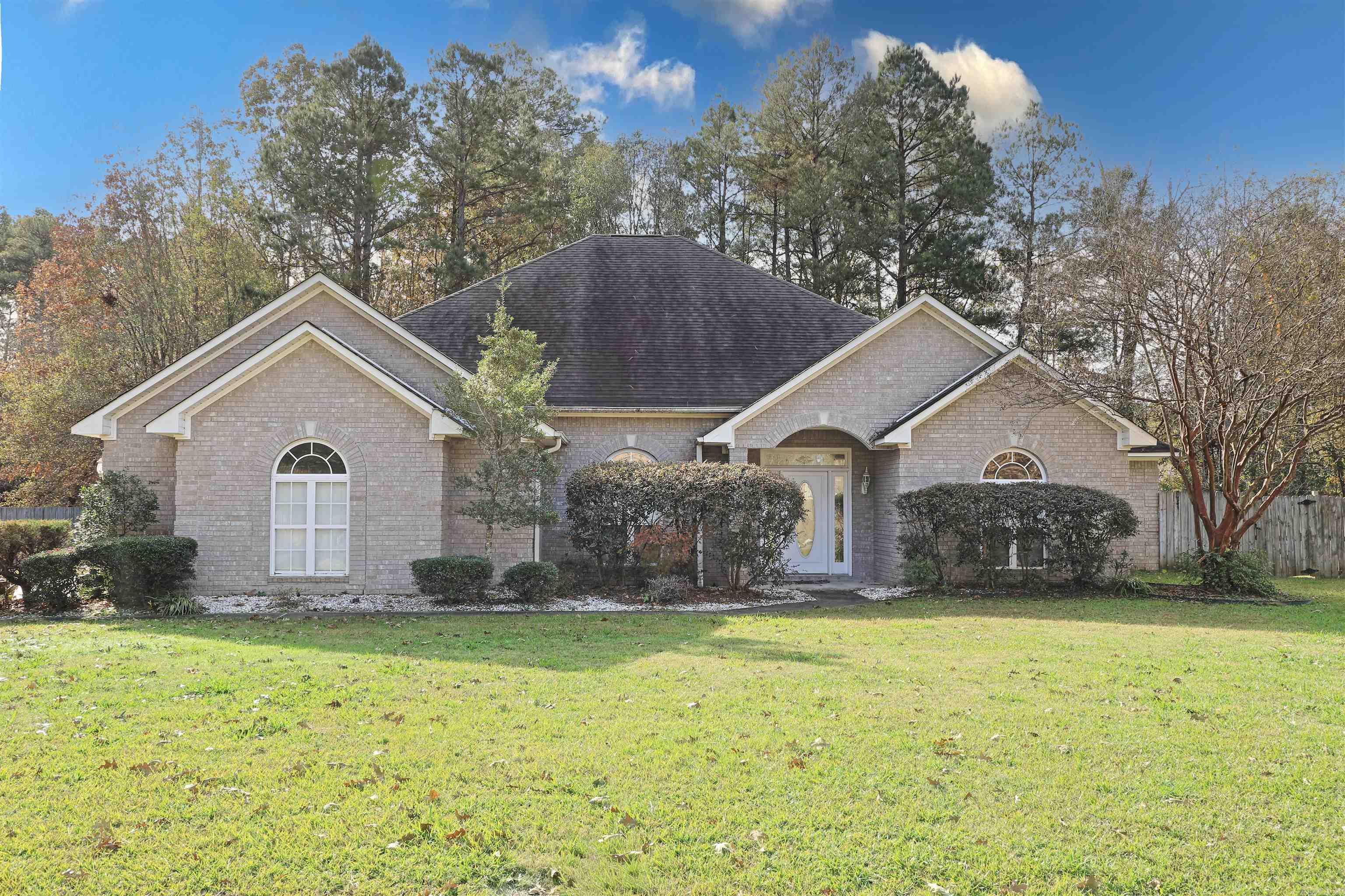 1002 W 73rd  Pine Bluff, AR