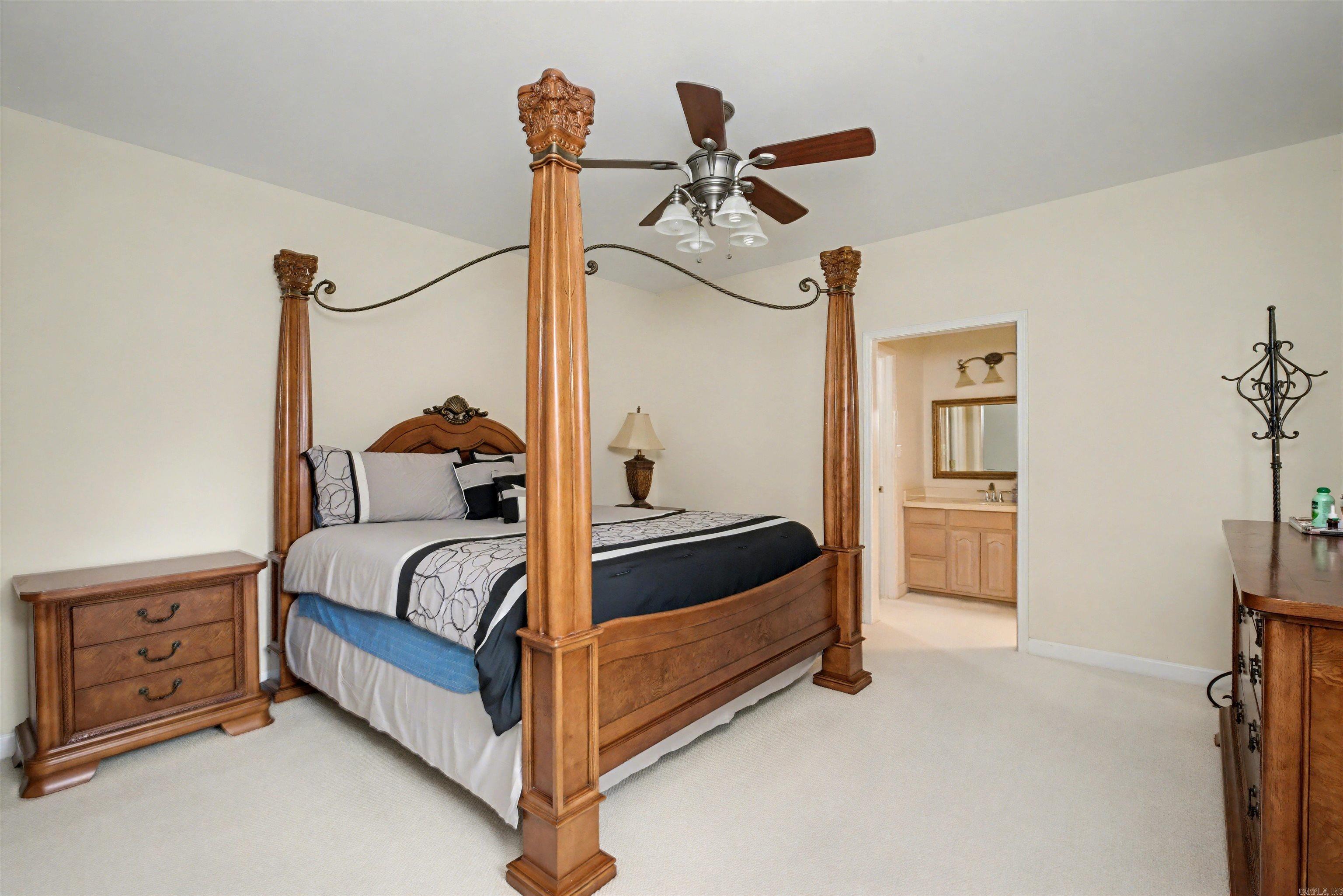 1002 W 73rd  Pine Bluff, AR