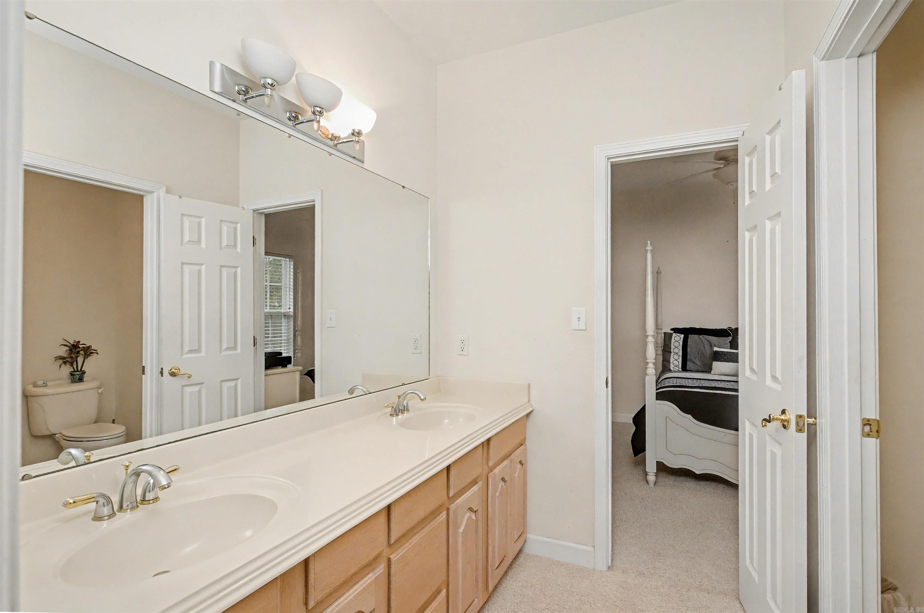 1002 W 73rd  Pine Bluff, AR