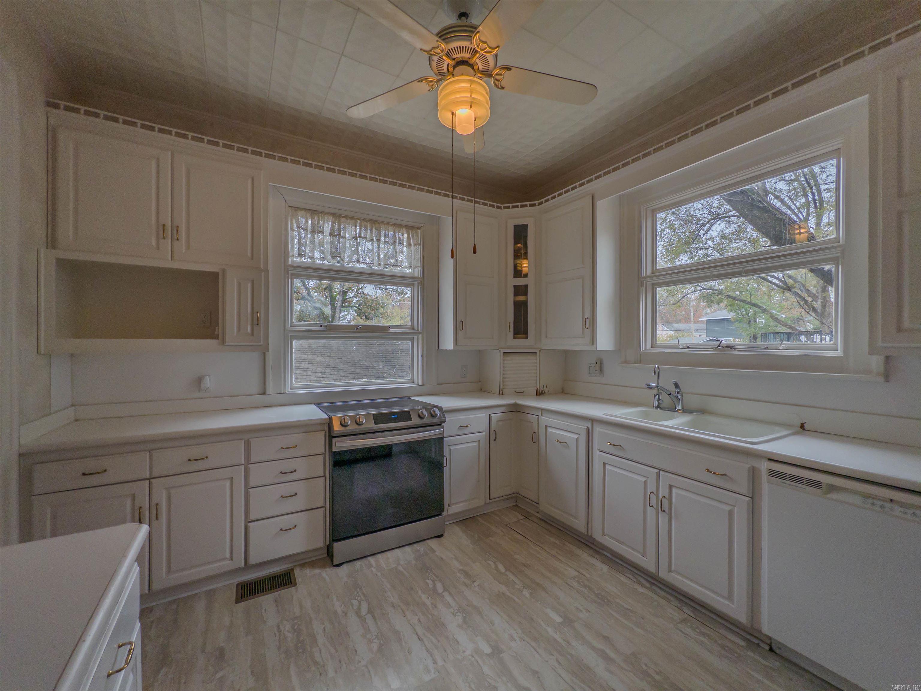 400 Fairfax Dr  Little Rock, AR