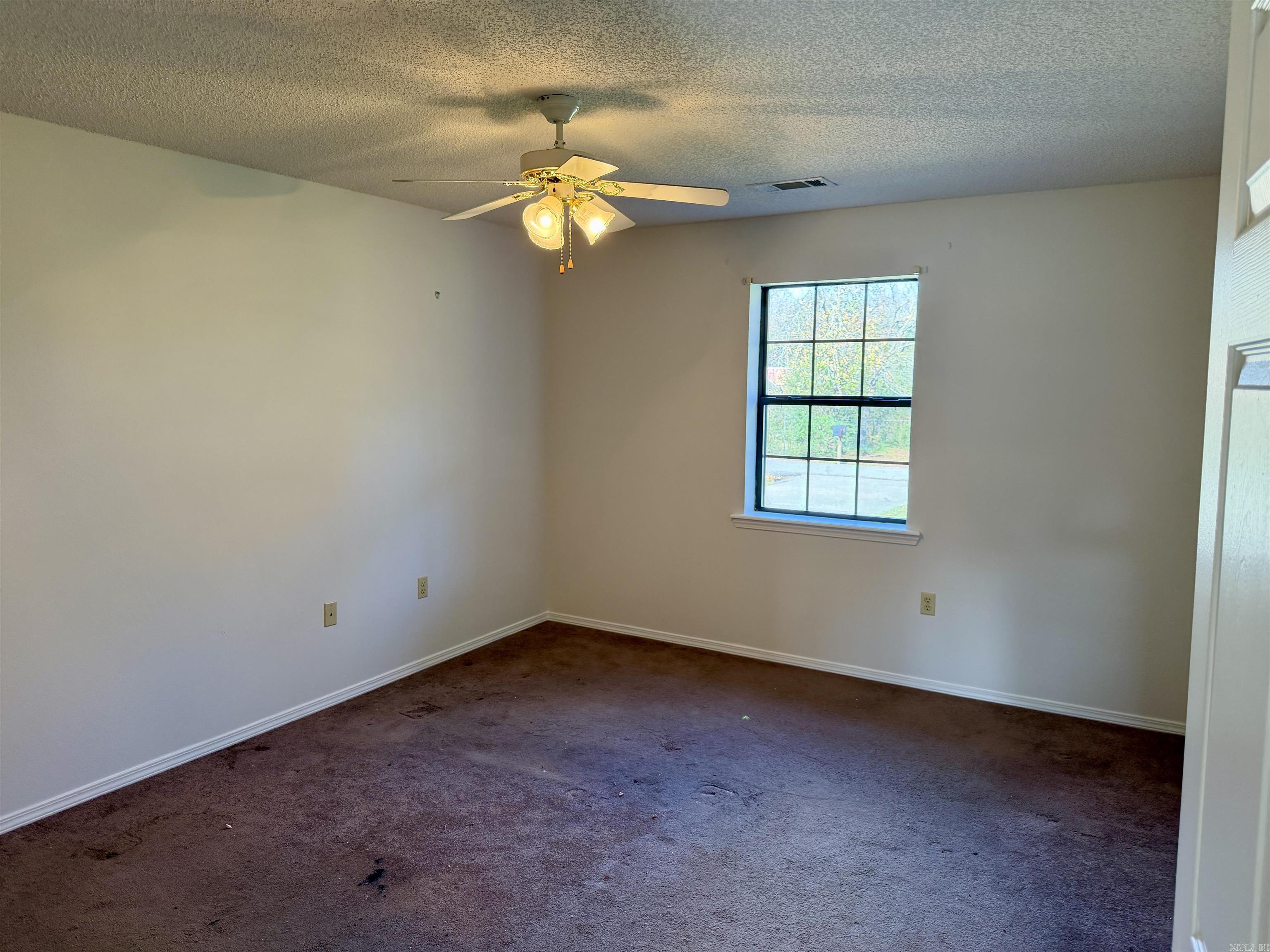 14 Lakeview Cir  Clarksville, AR