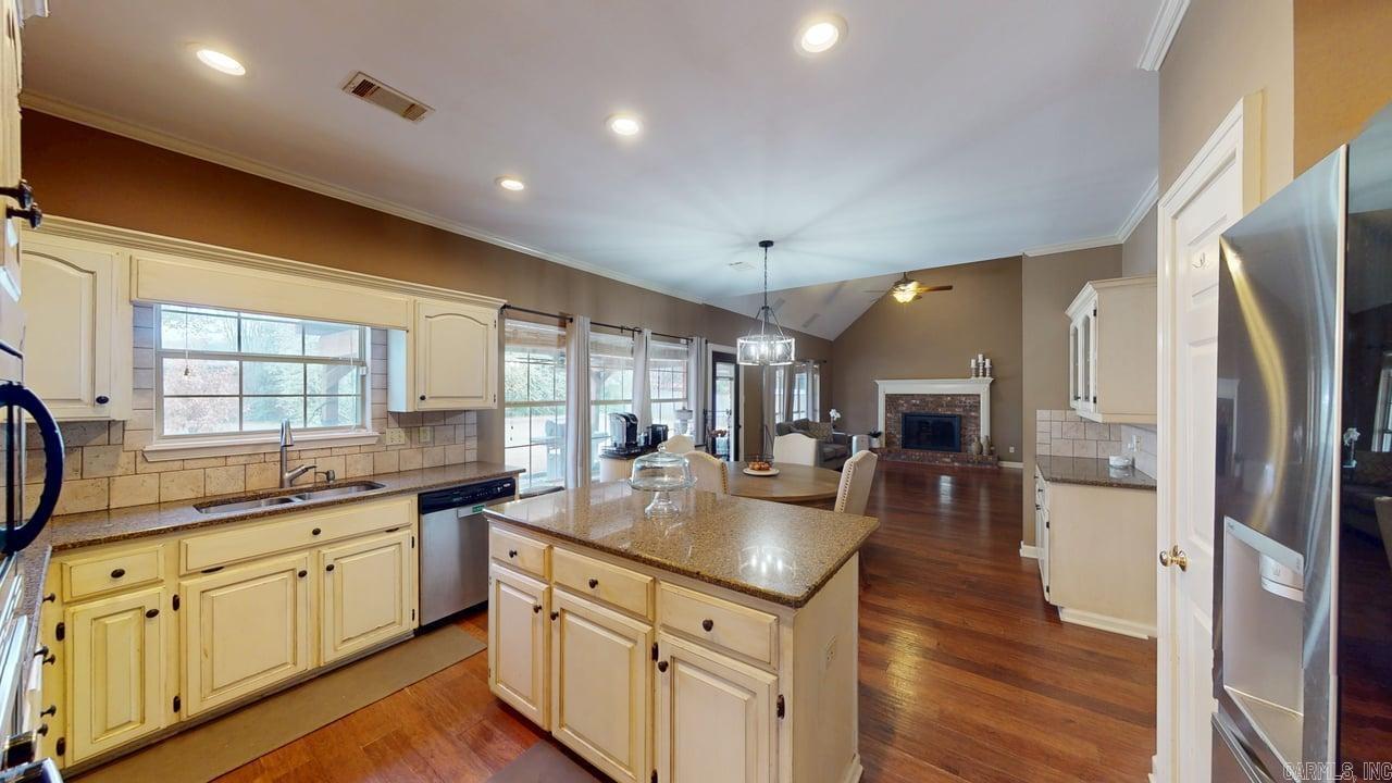 3020 Ashley Drive Conway, AR 72034