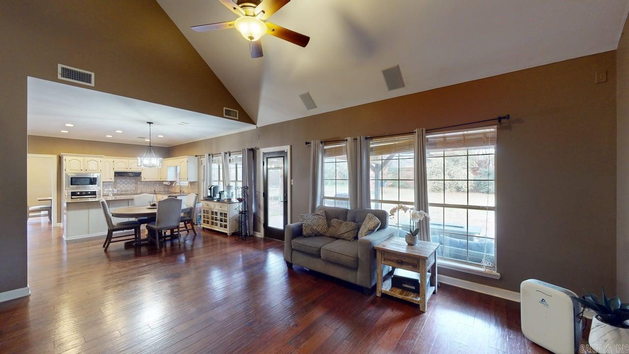 3020 Ashley Drive Conway, AR 72034