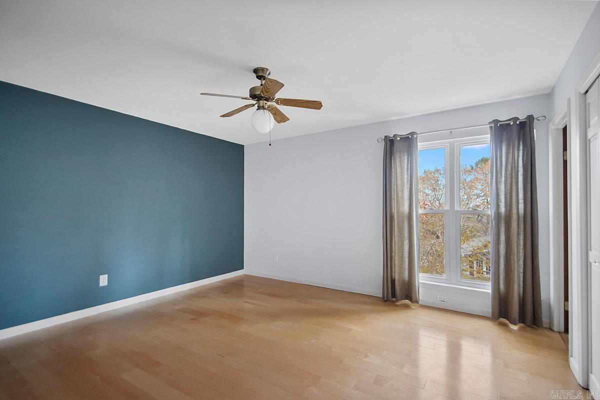 8714 Boulder Lane Little Rock, AR 72227