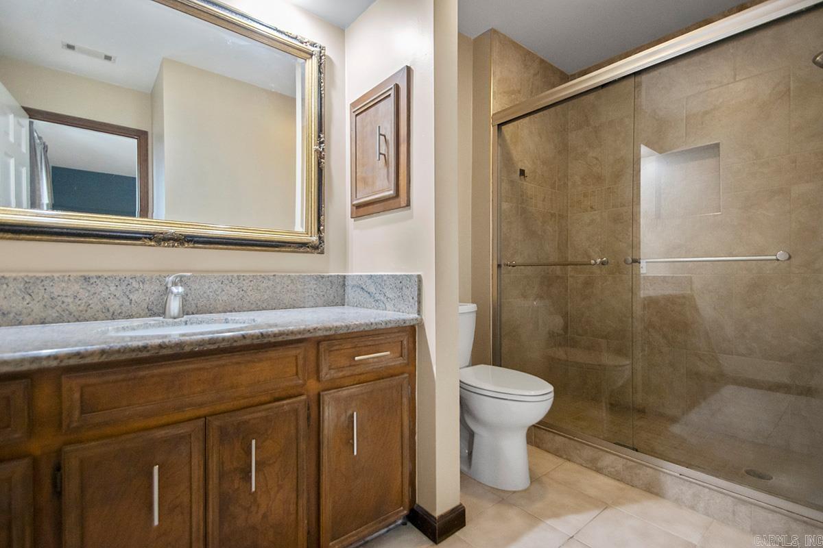 8714 Boulder Lane Little Rock, AR 72227