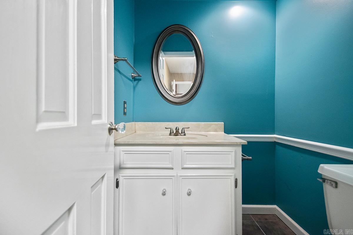 8714 Boulder Lane Little Rock, AR 72227