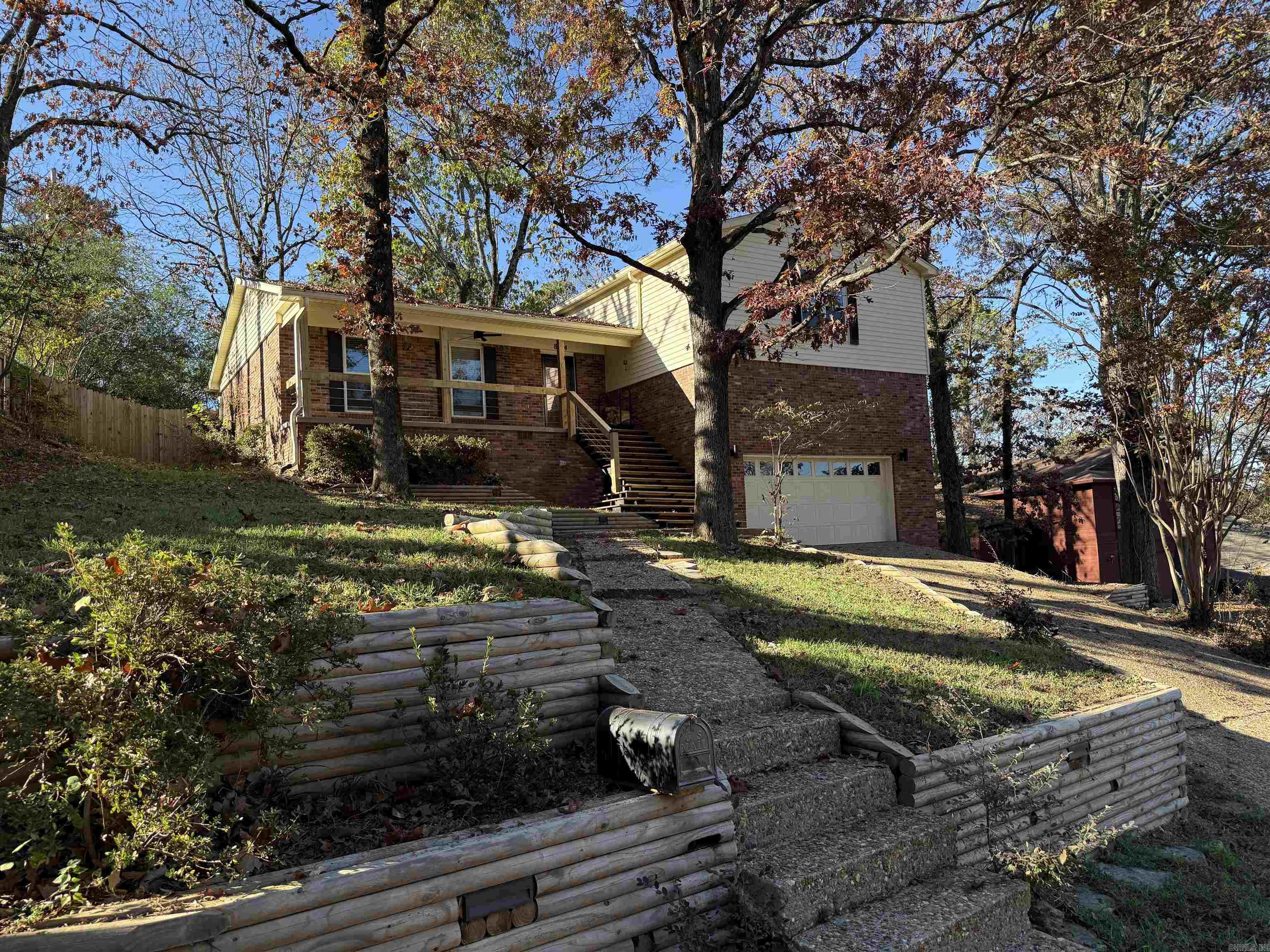 8714 Boulder Lane Little Rock, AR 72227