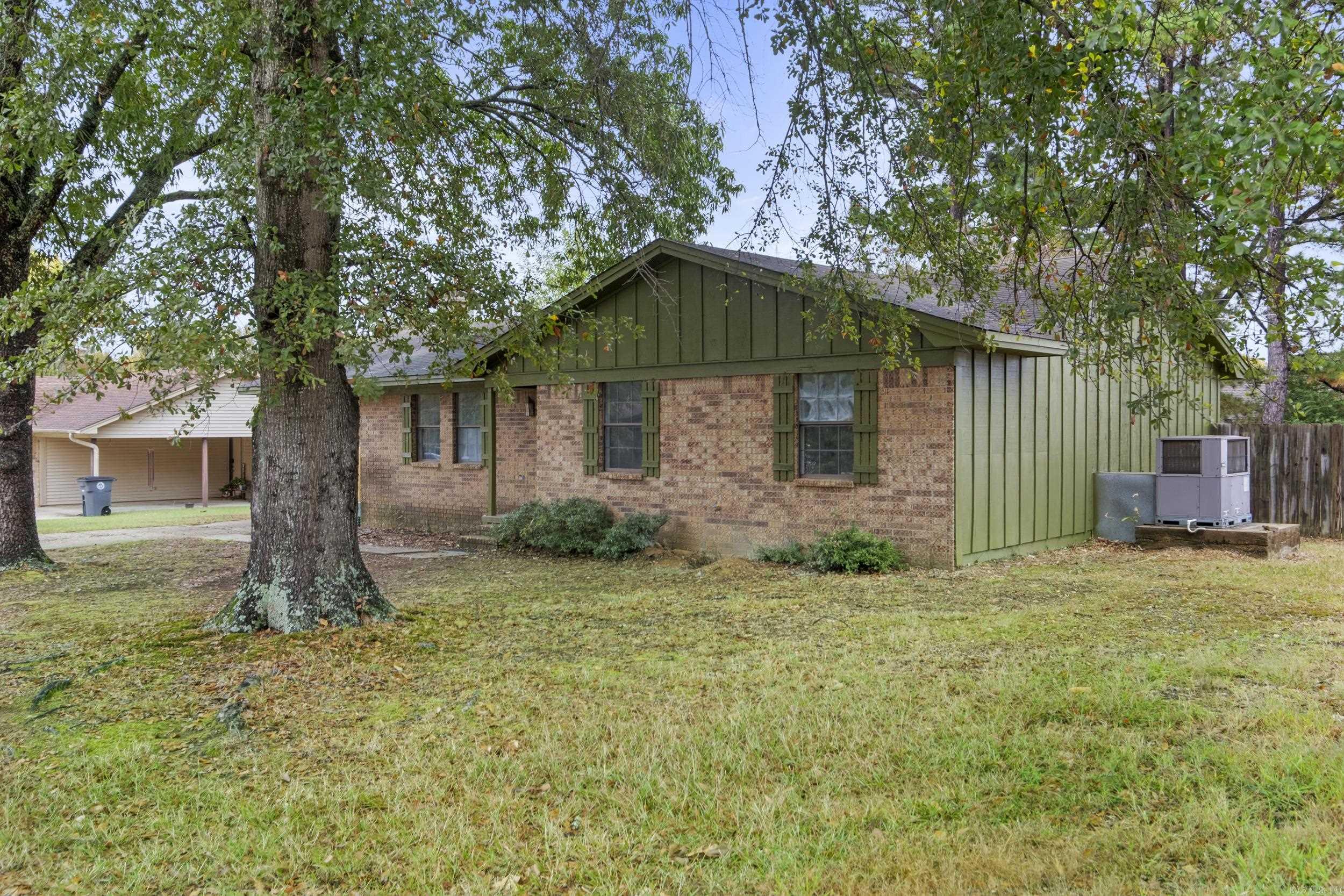 214 Western Hills  Searcy, AR