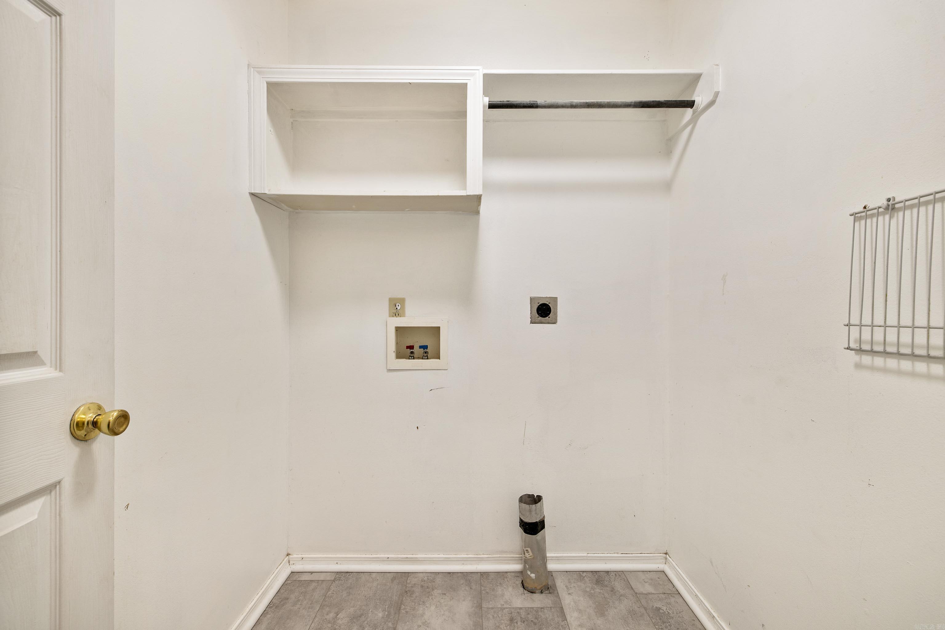 2204 Singleton Cove Little Rock, AR 72204