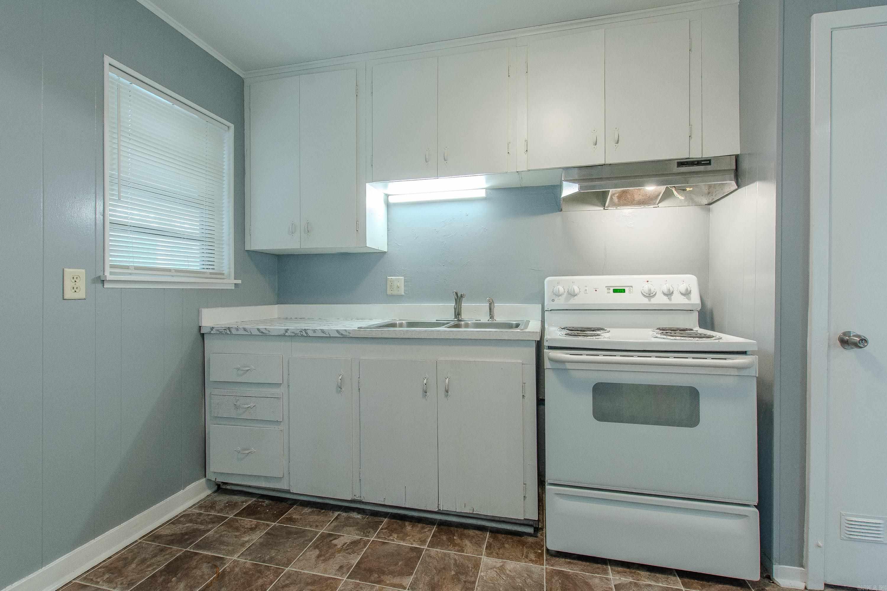 713 Oakwood  Benton, AR