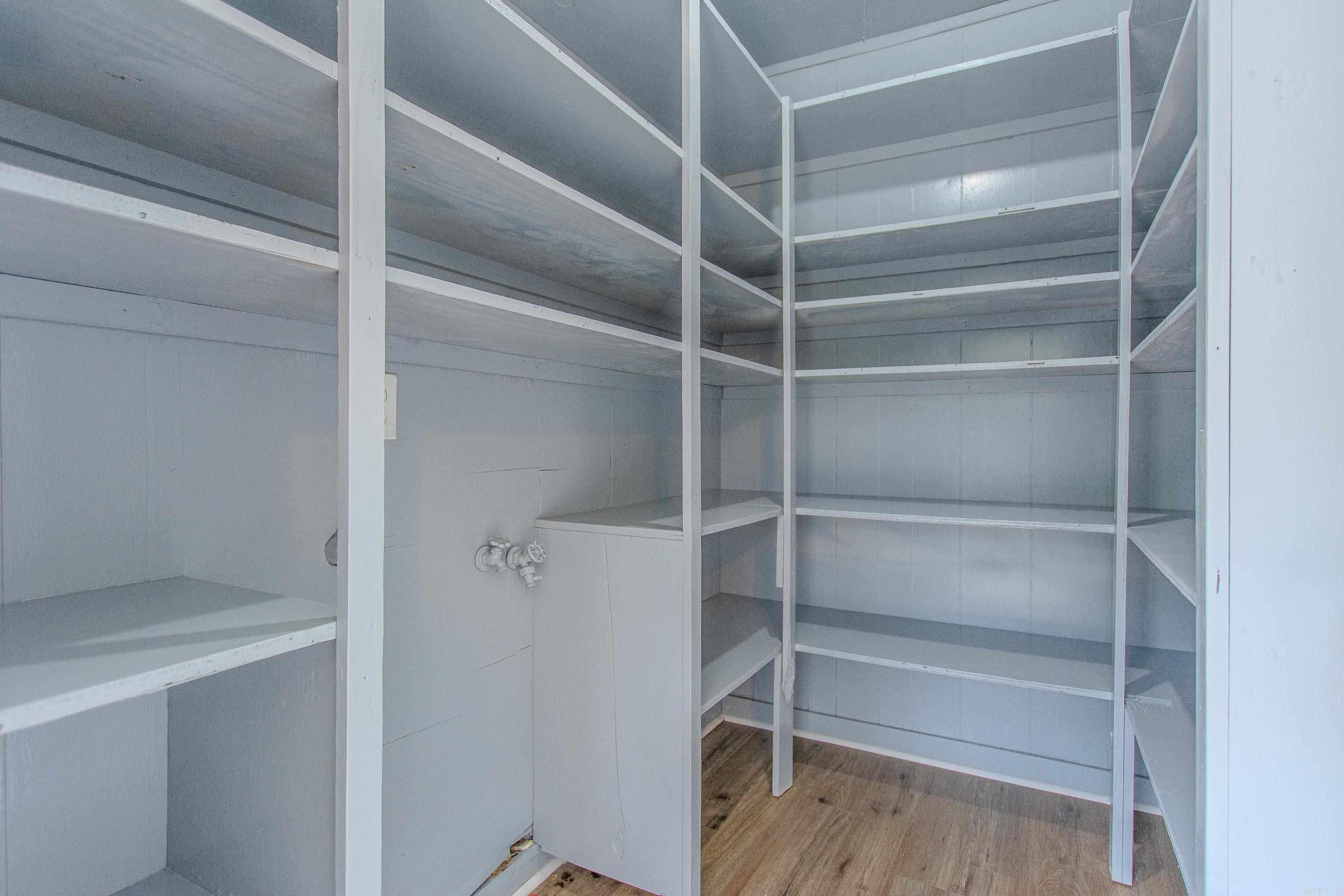 713 Oakwood  Benton, AR