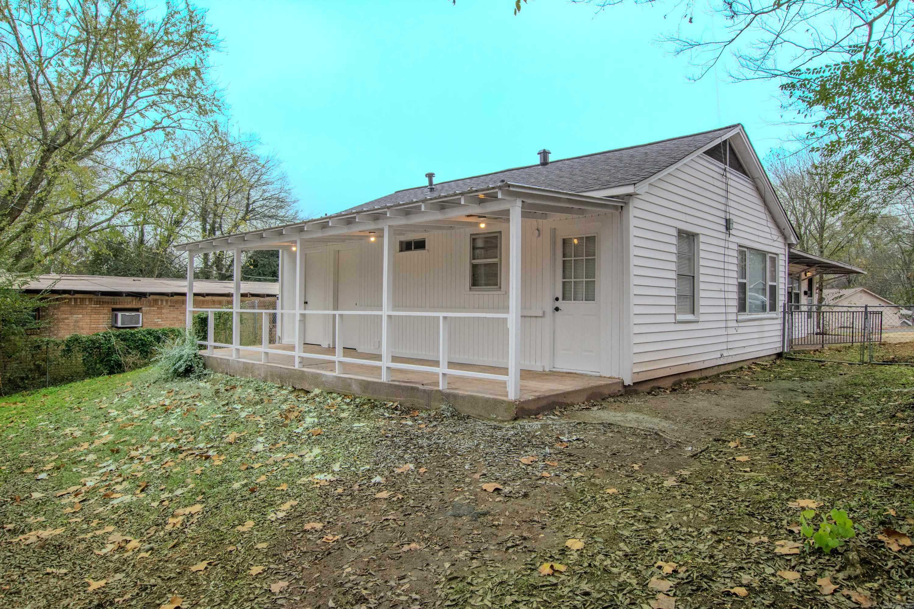 713 Oakwood  Benton, AR