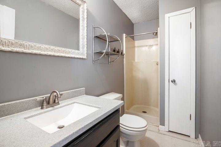 1300 Charles St. Trumann, AR 72472