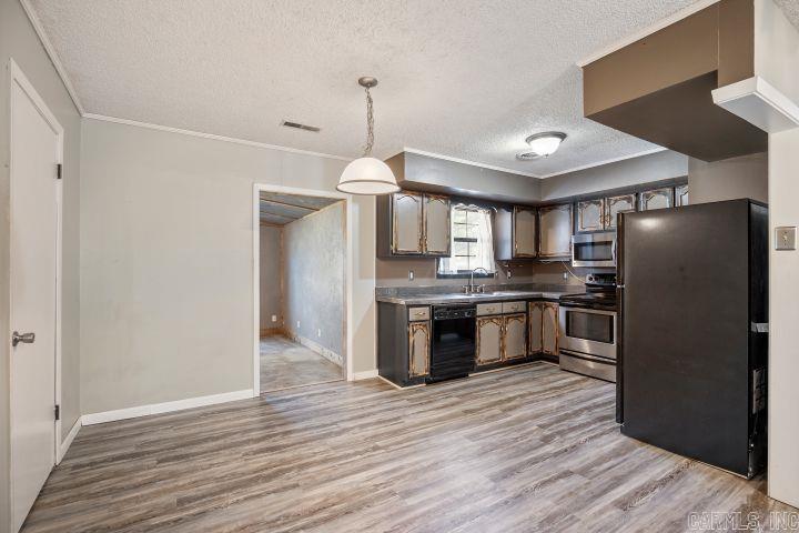 1300 Charles St. Trumann, AR 72472