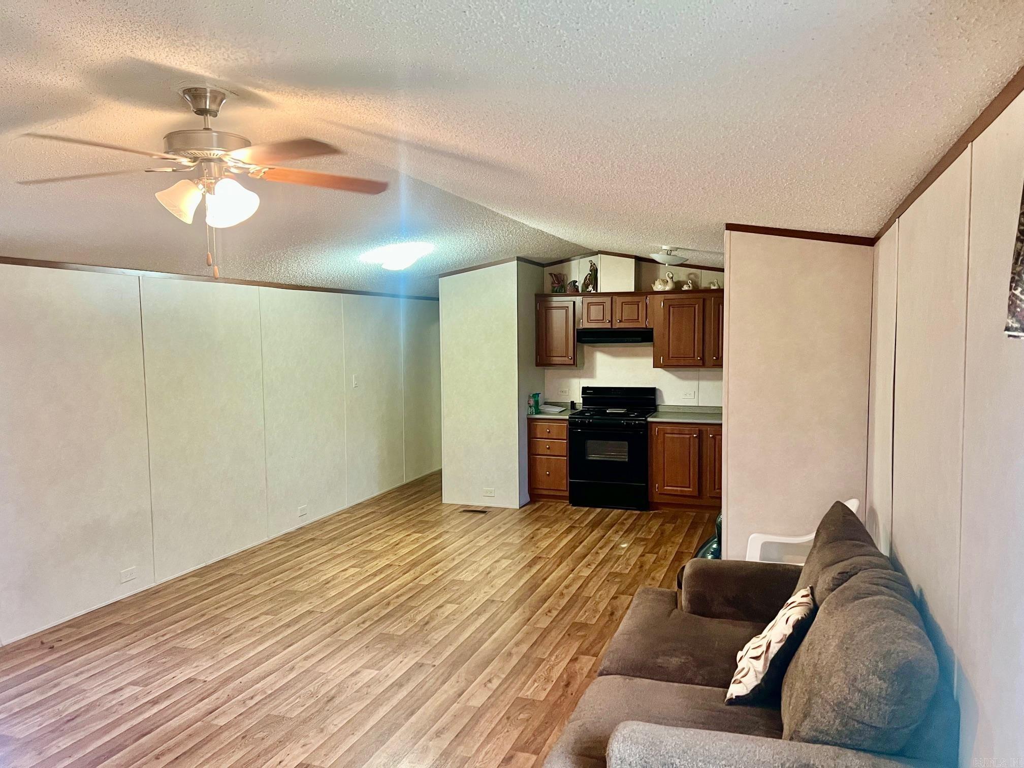 879 Rhinehart  Malvern, AR