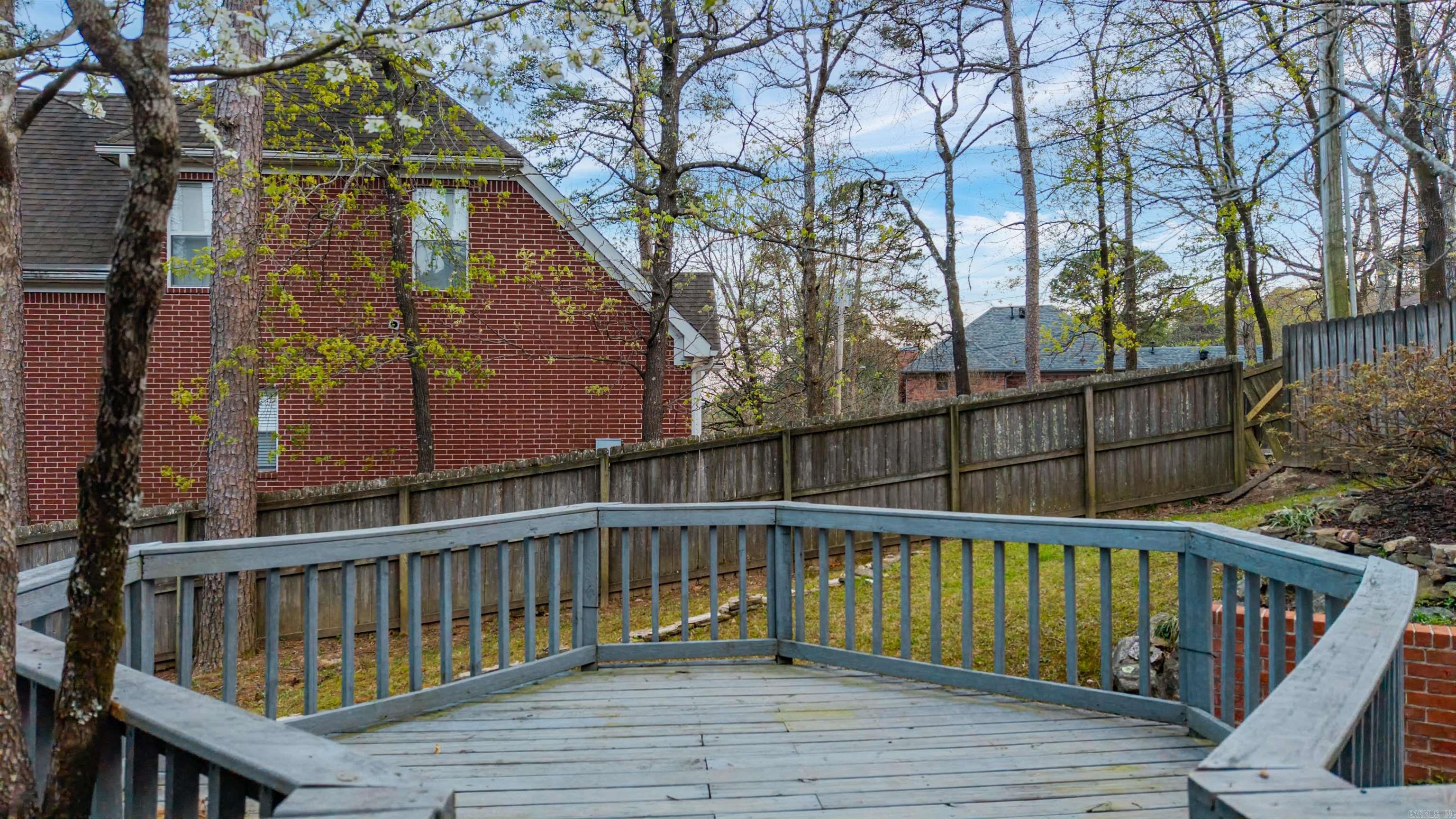 13800 Saint Michael Drive Little Rock, AR 72211