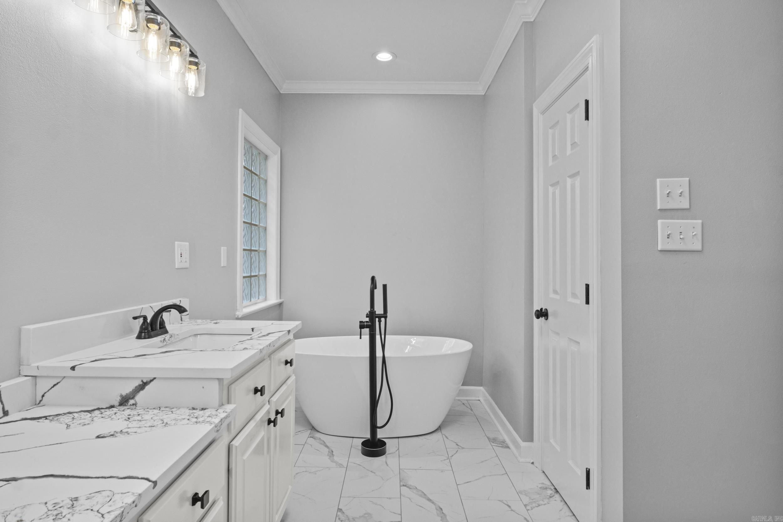 14 Aberdeen Dr  Little Rock, AR