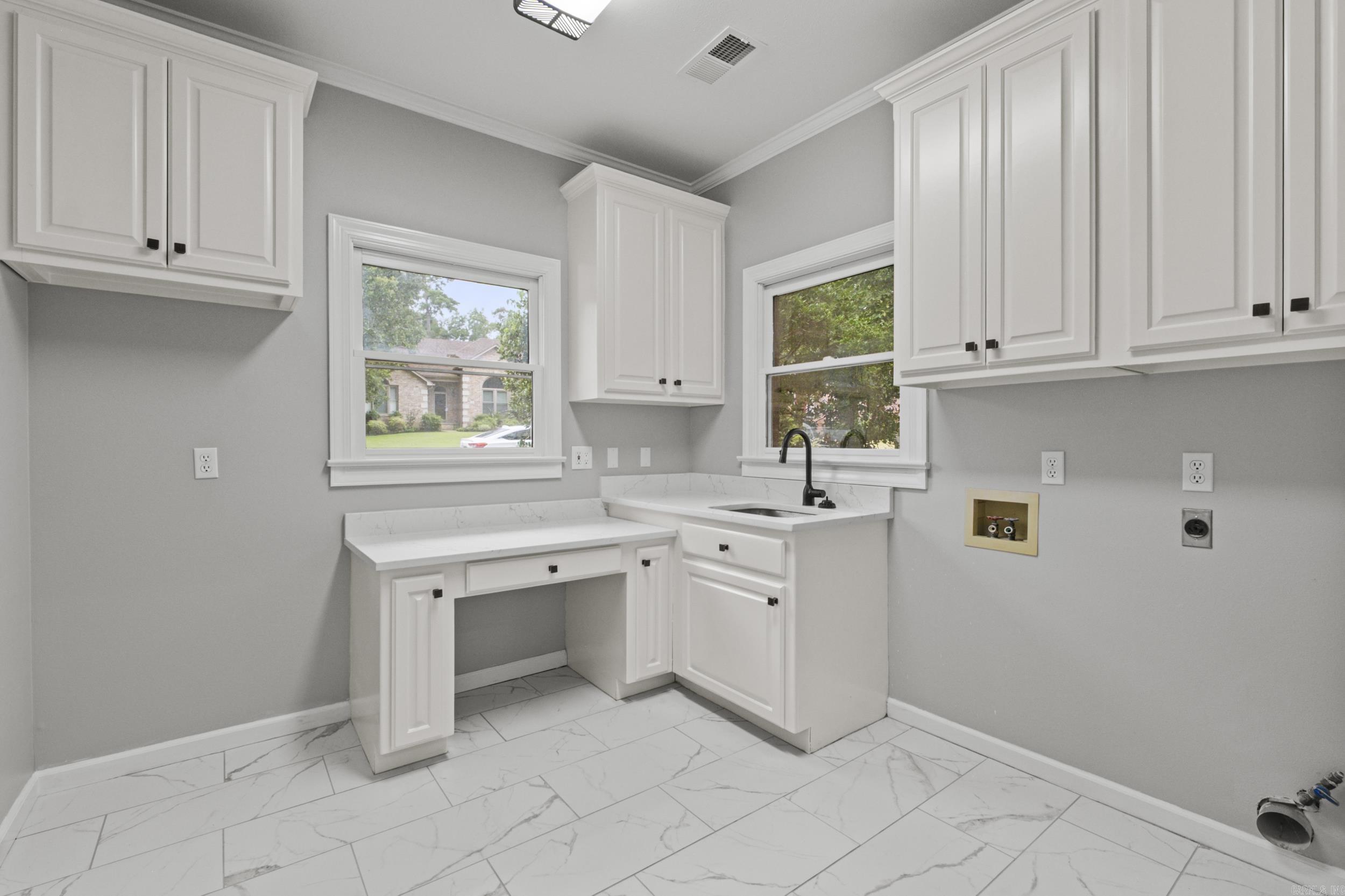 14 Aberdeen Dr  Little Rock, AR