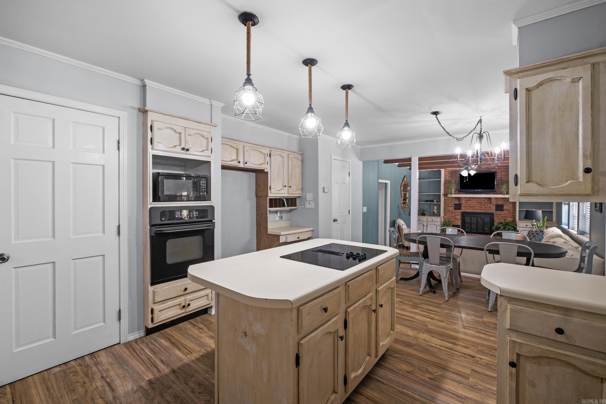 3800 Beaver  Benton, AR