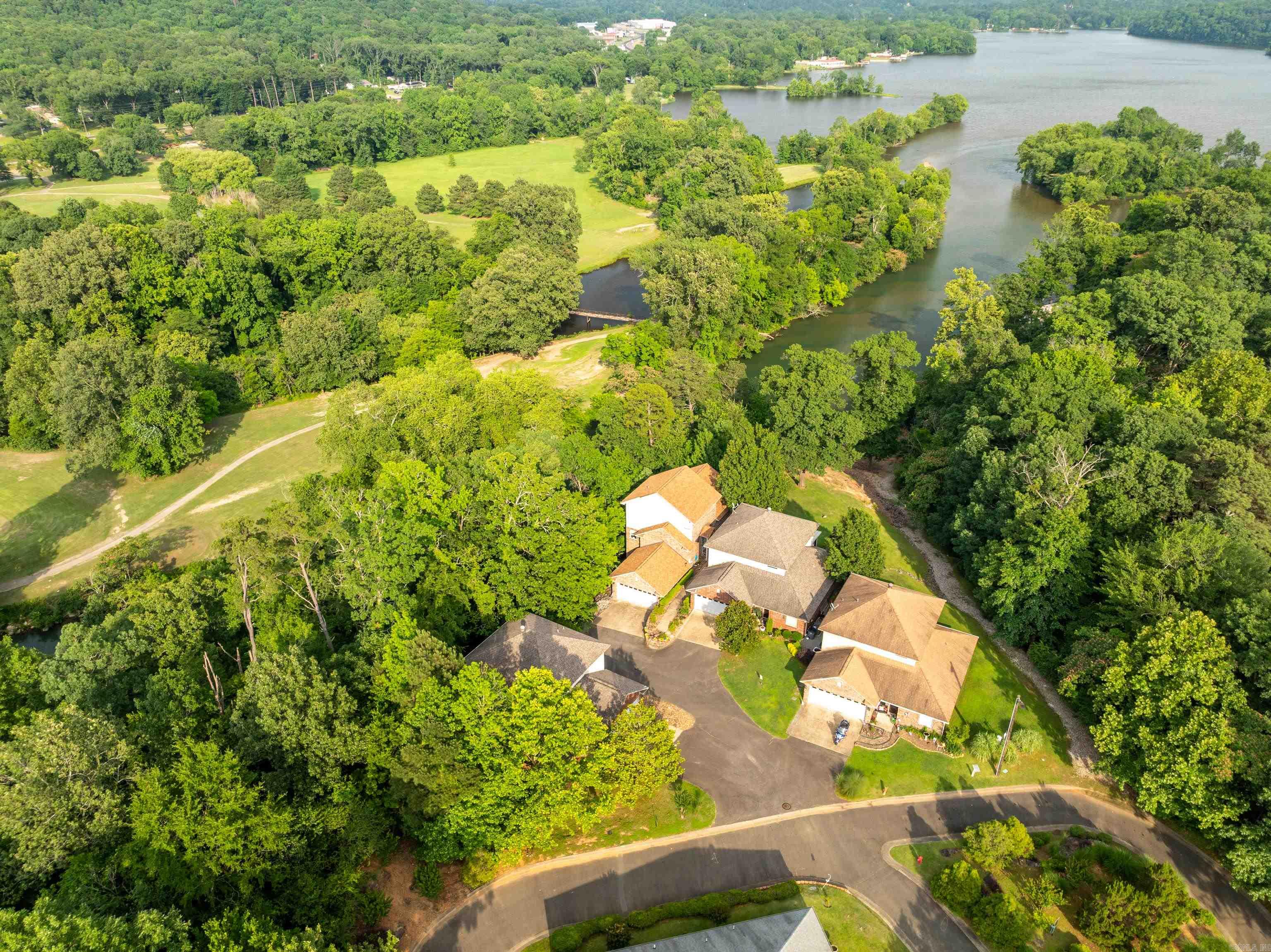 197 Catherine Heights Rd  Hot Springs, AR