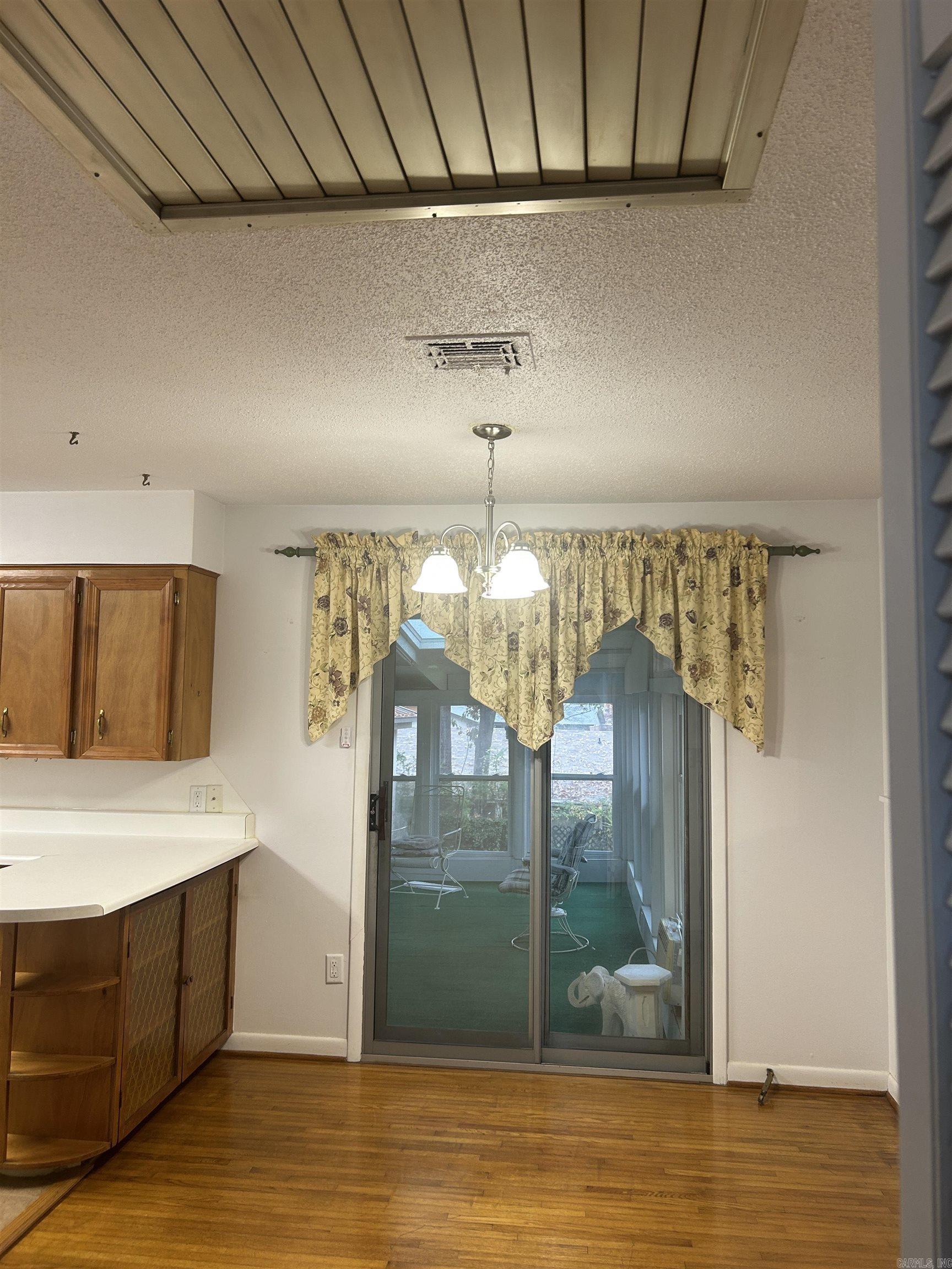 5 Westwood Lane  Little Rock, AR