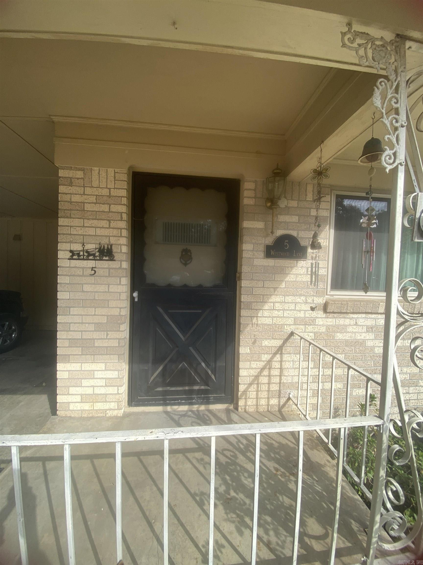 5 Westwood Lane  Little Rock, AR