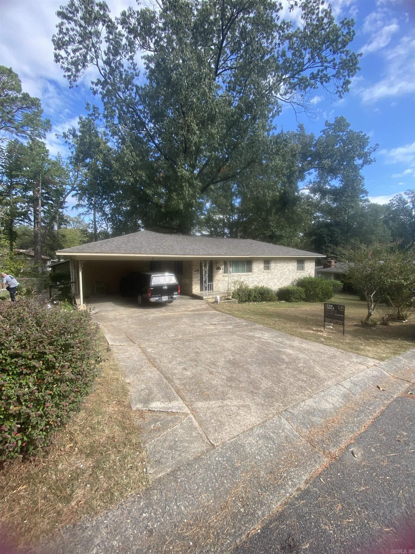 5 Westwood Lane  Little Rock, AR