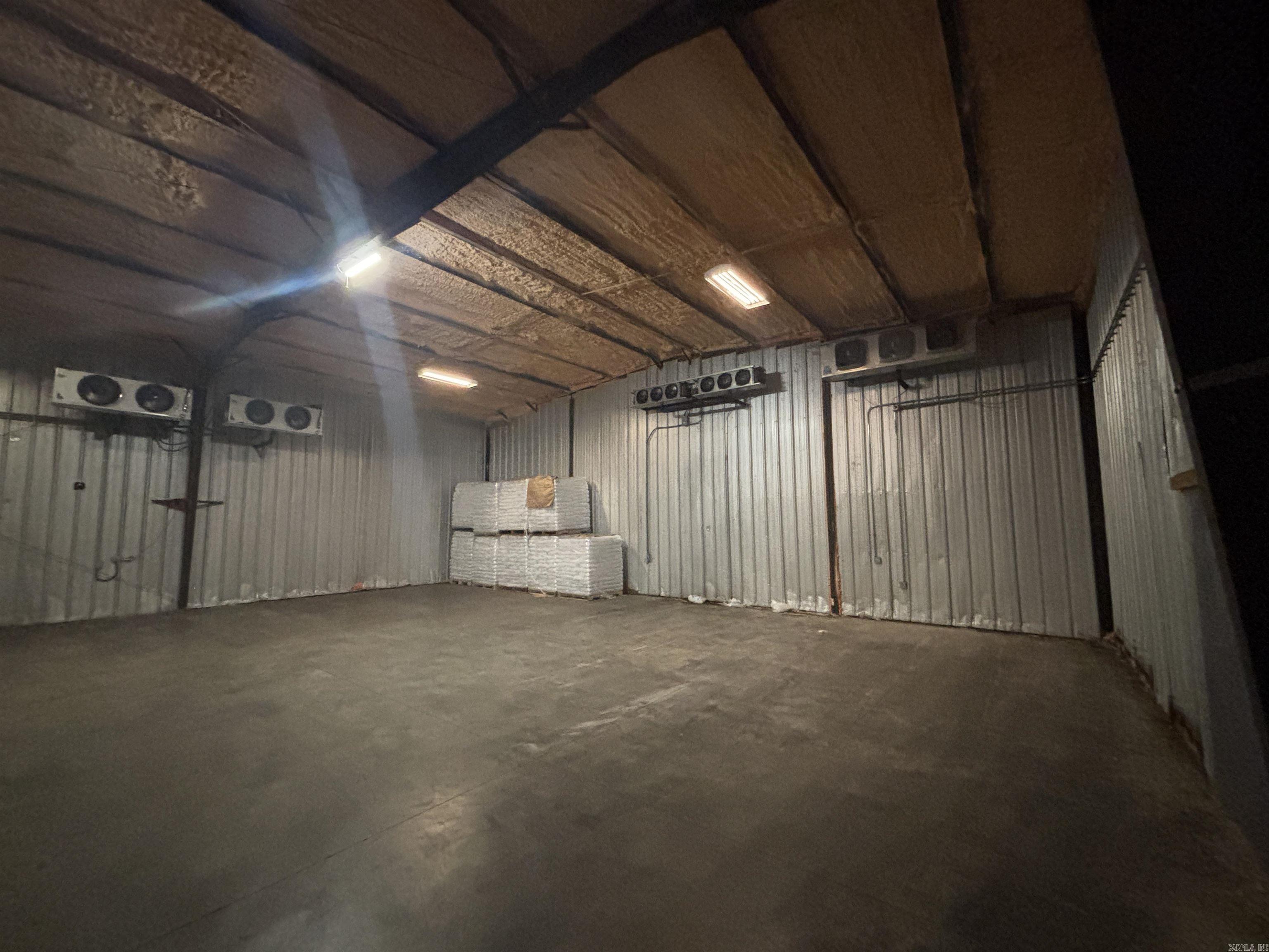 19 Diamond Ice  Greenbrier, AR