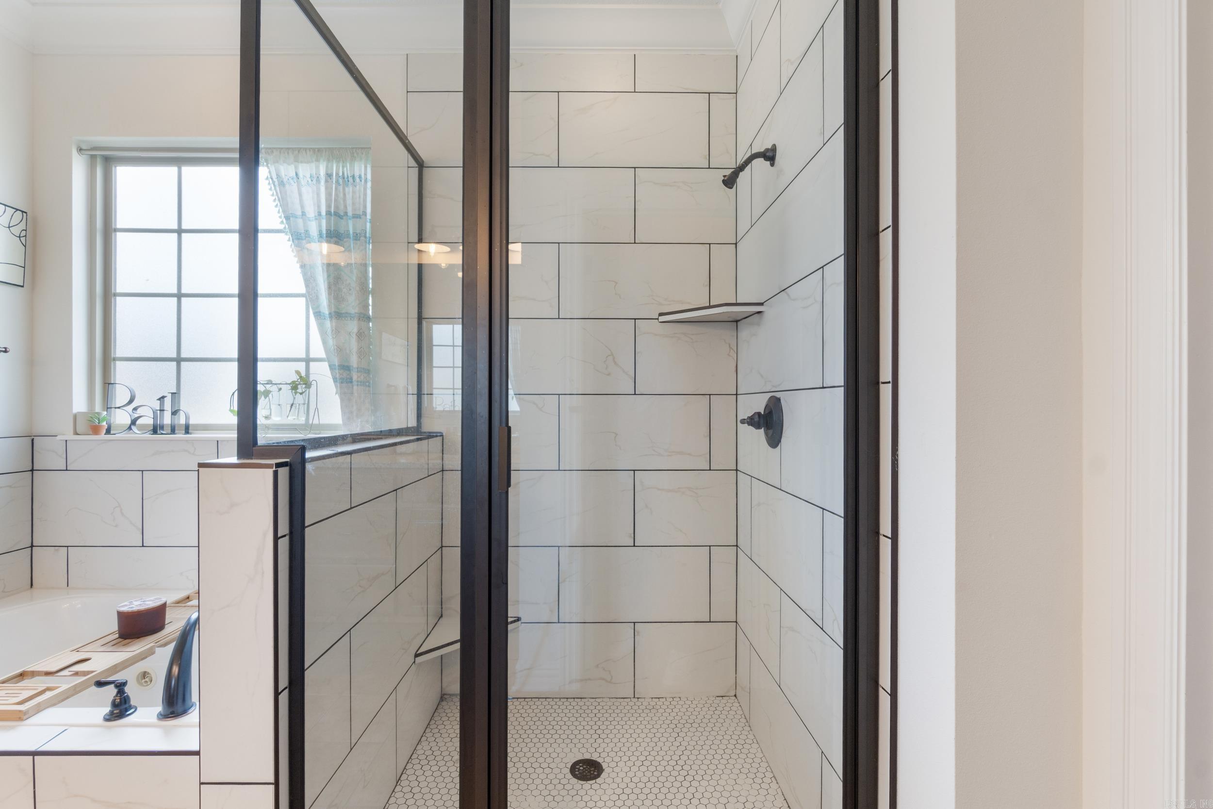 700 SW Sterling  Bentonville, AR