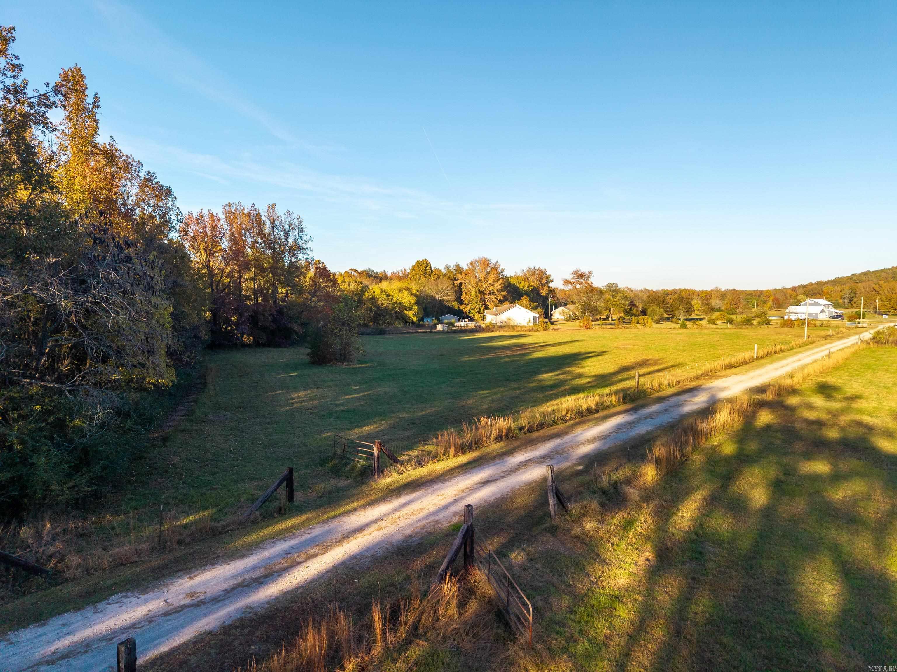 175 Appaloosa Trail  Hot Springs, AR