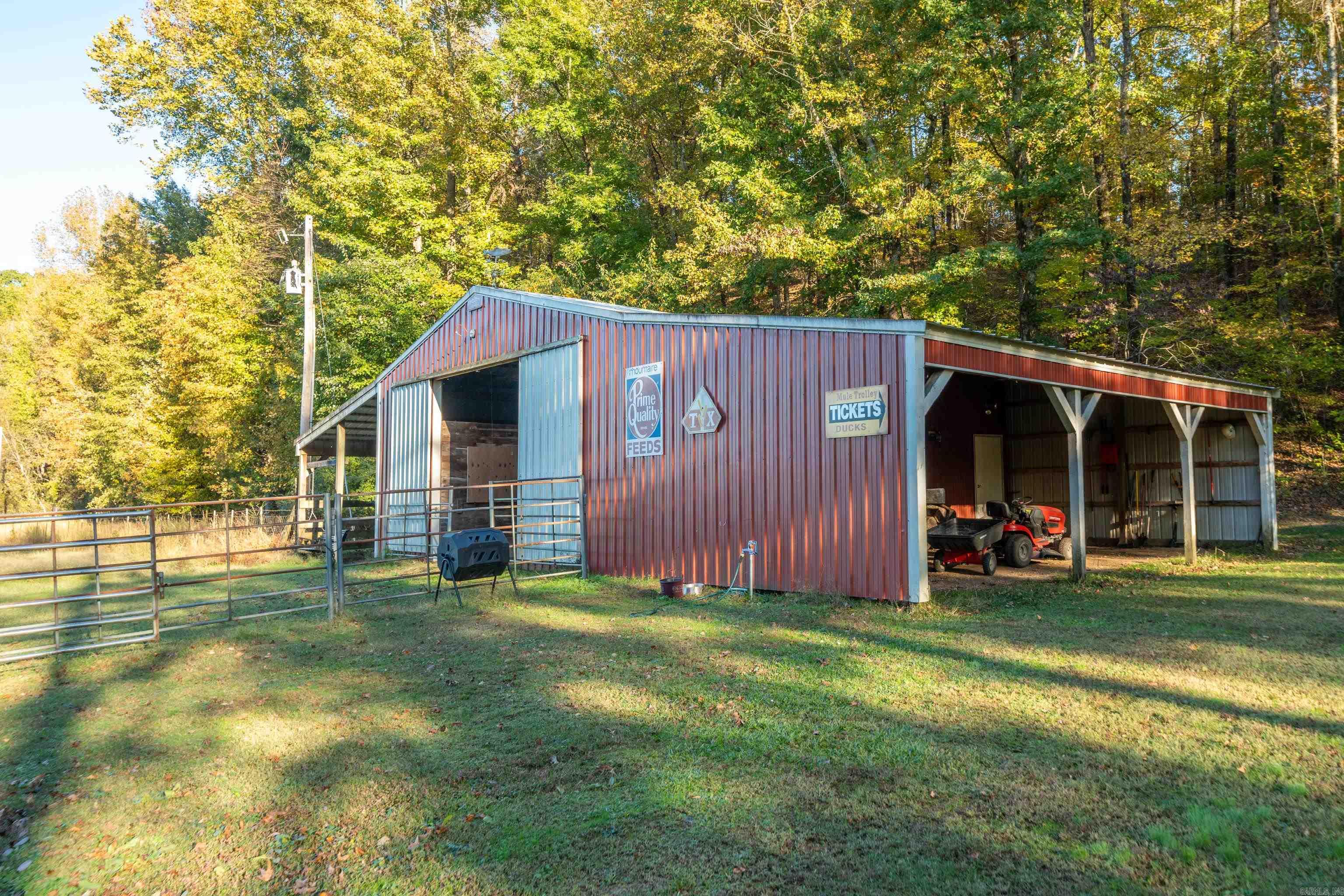 175 Appaloosa Trail  Hot Springs, AR