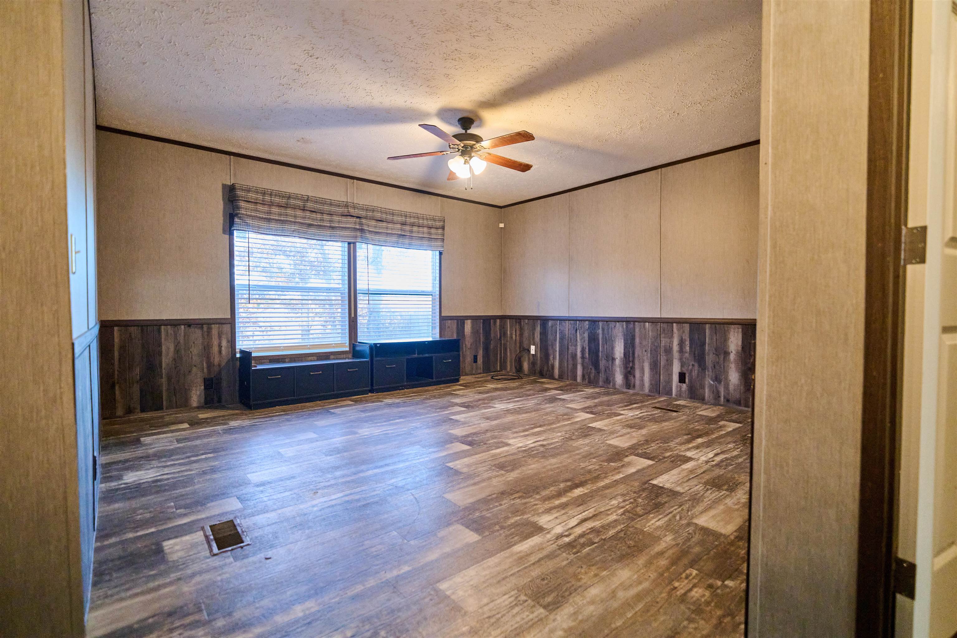 649 Needles Eye Trl  Mammoth Spring, AR