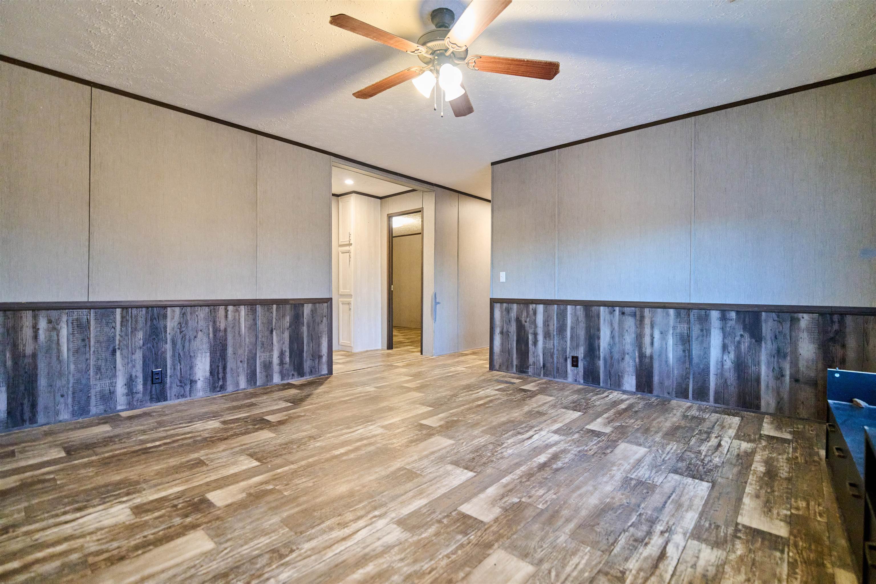 649 Needles Eye Trl  Mammoth Spring, AR