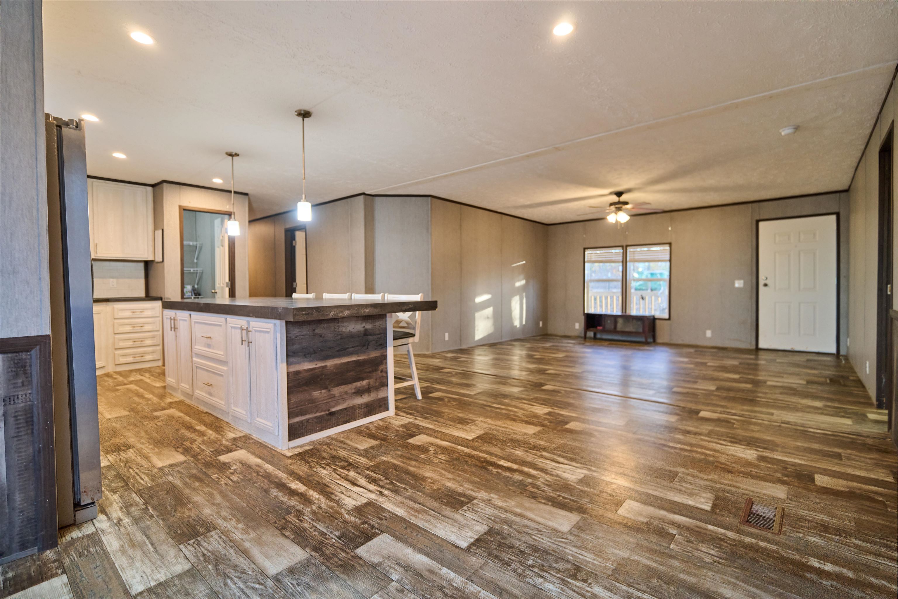 649 Needles Eye Trl  Mammoth Spring, AR