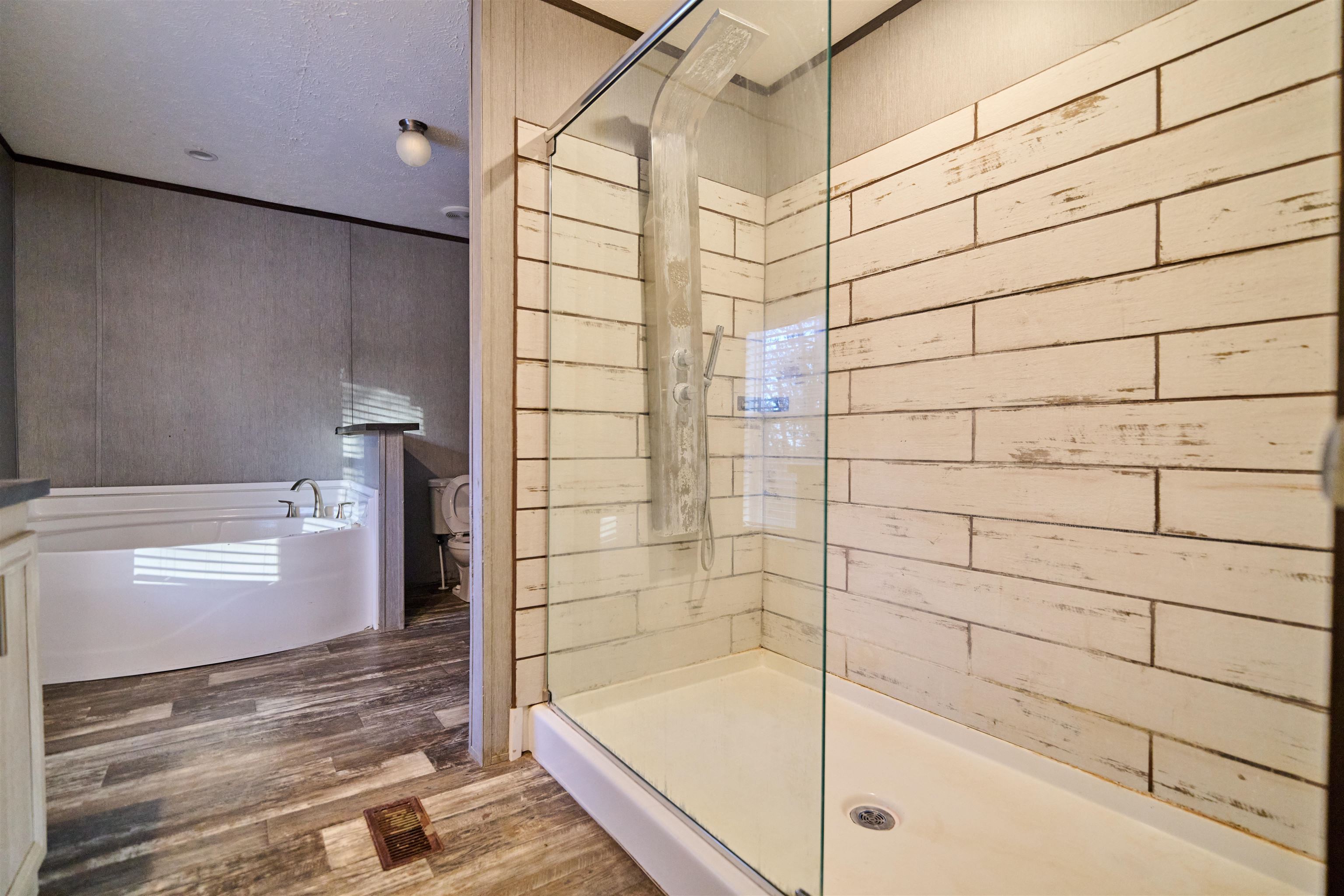 649 Needles Eye Trl  Mammoth Spring, AR