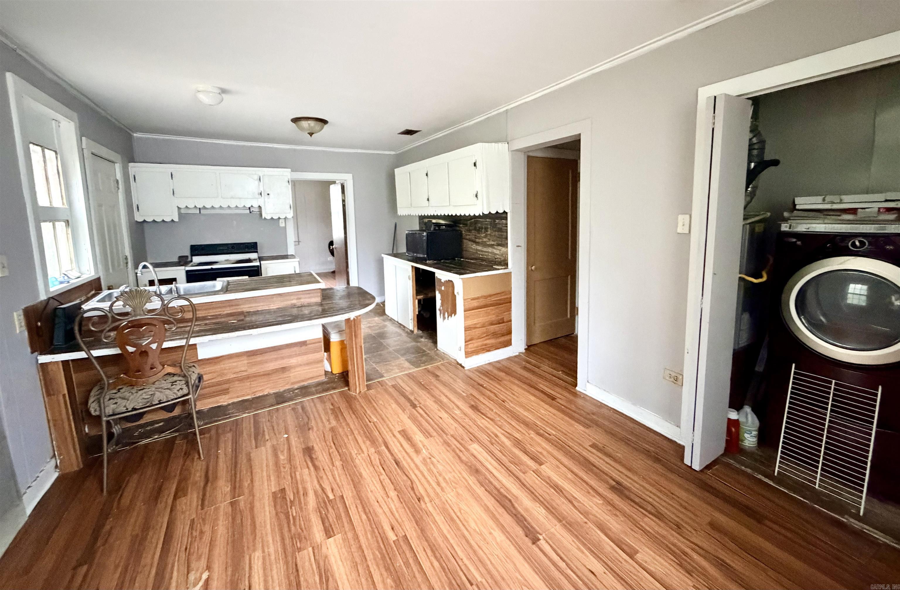 746 Crestwood Camden, AR 71701-2716