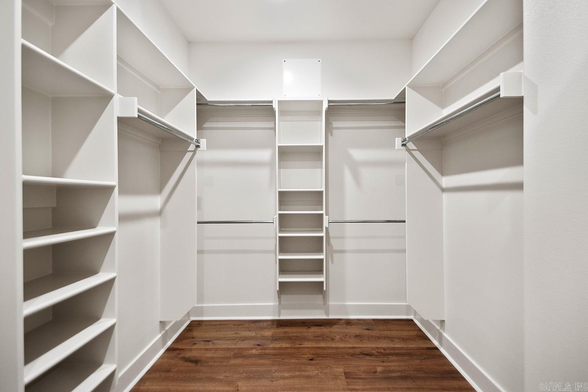 557 Valley Oak  Sherwood, AR