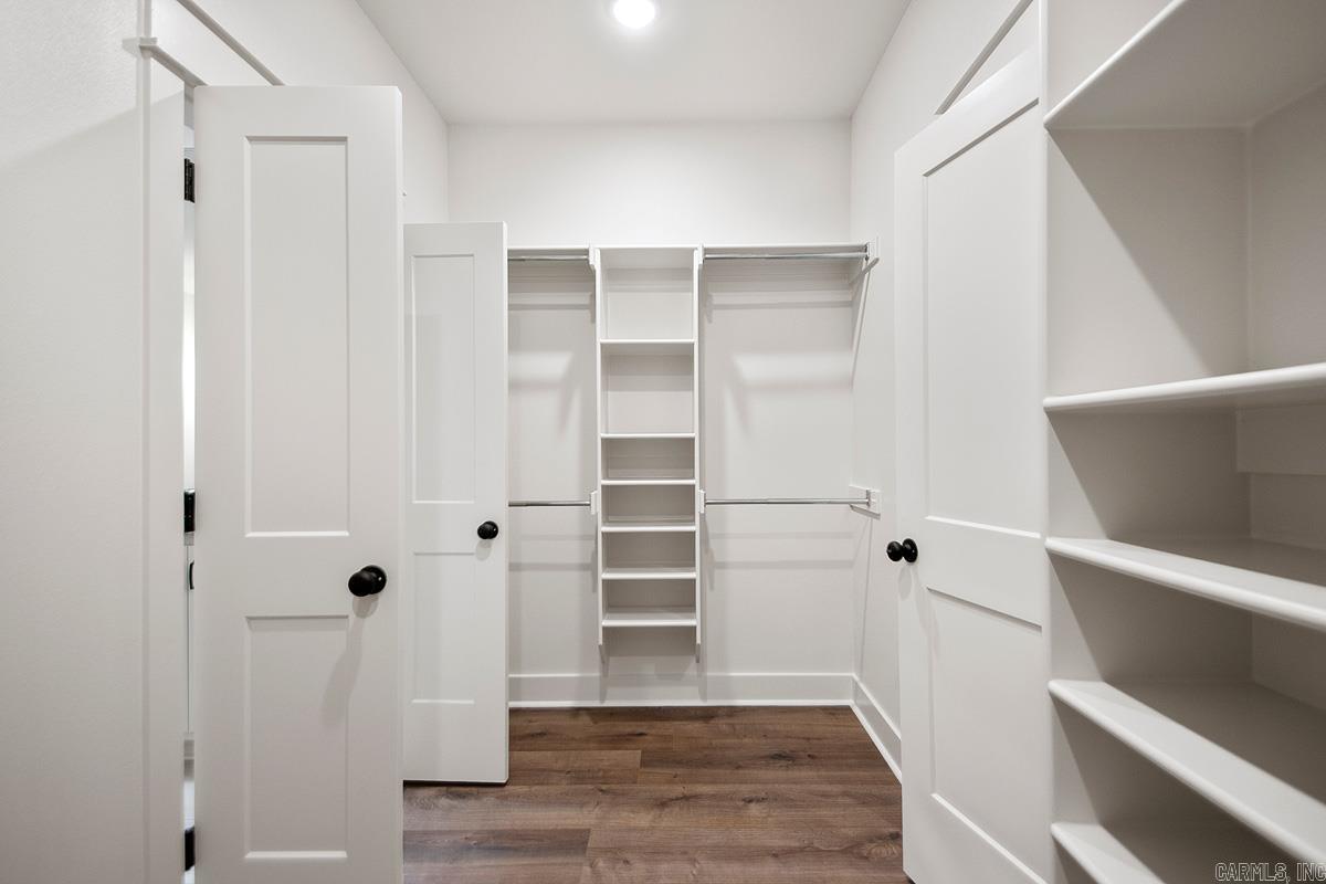 557 Valley Oak  Sherwood, AR