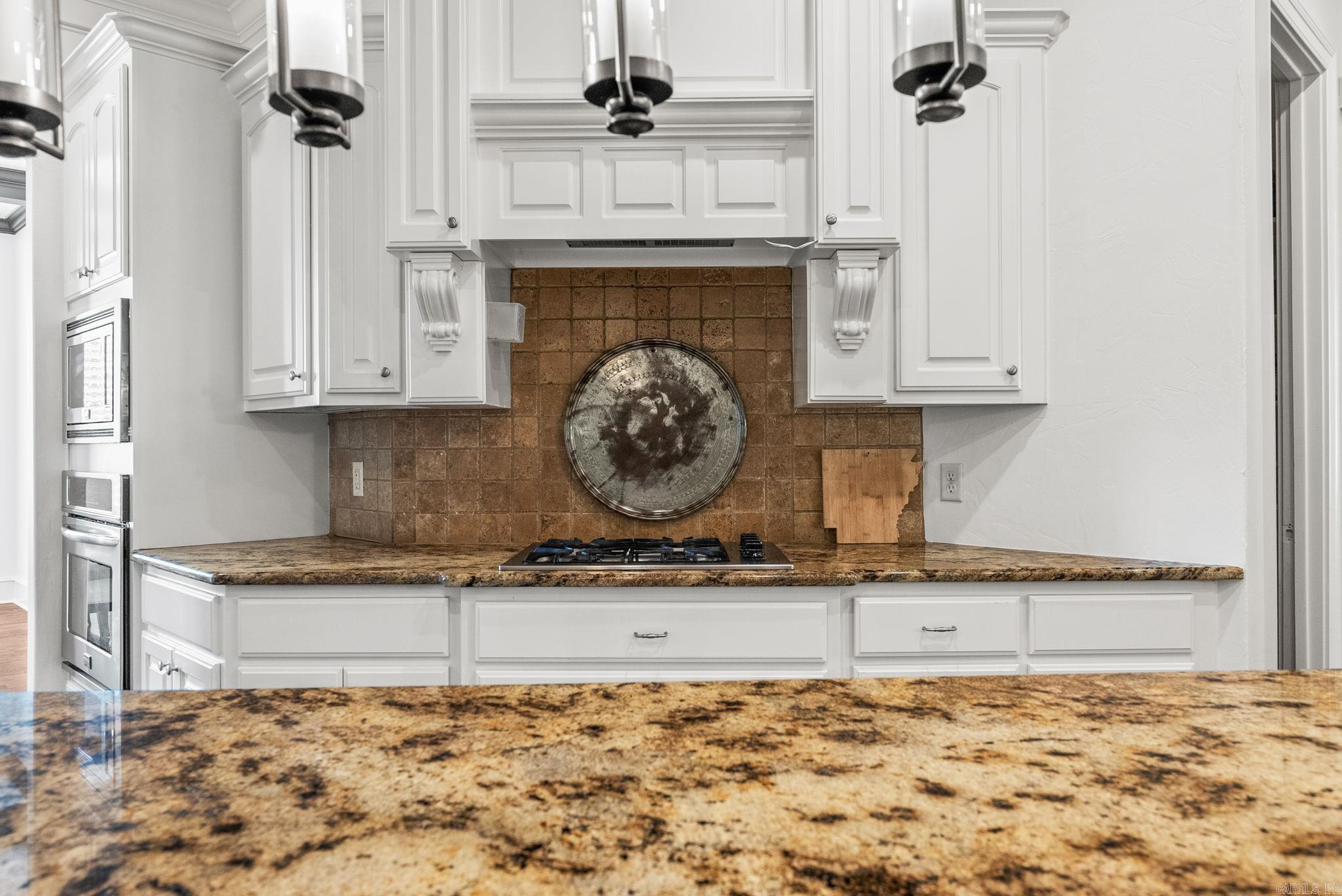 8 Ledge Rock Cove  Little Rock, AR