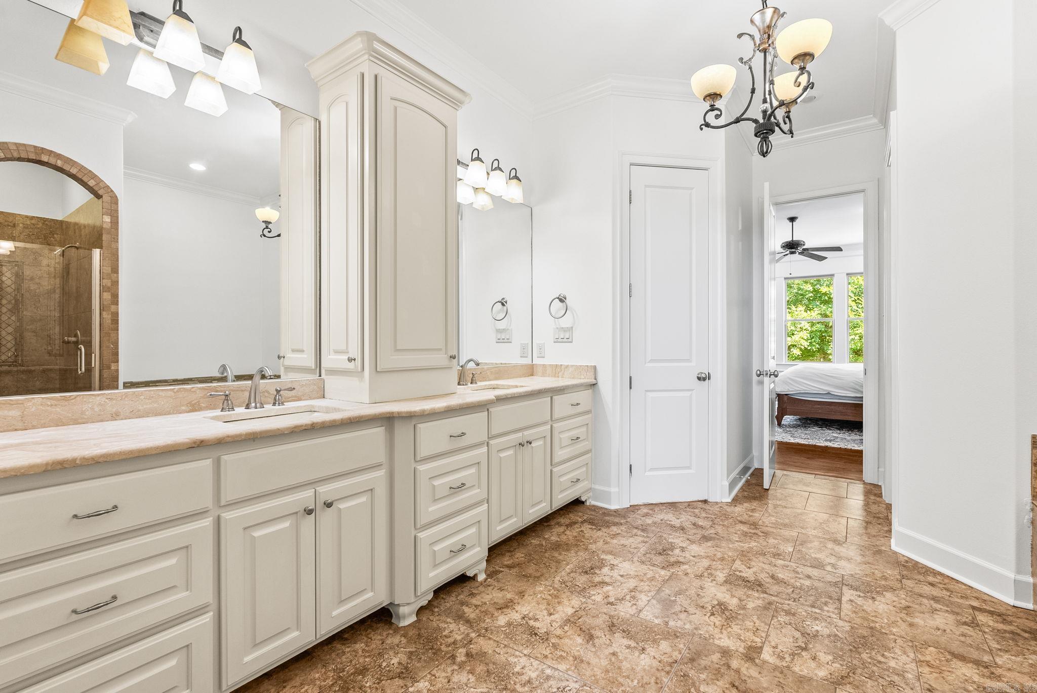 8 Ledge Rock Cove  Little Rock, AR